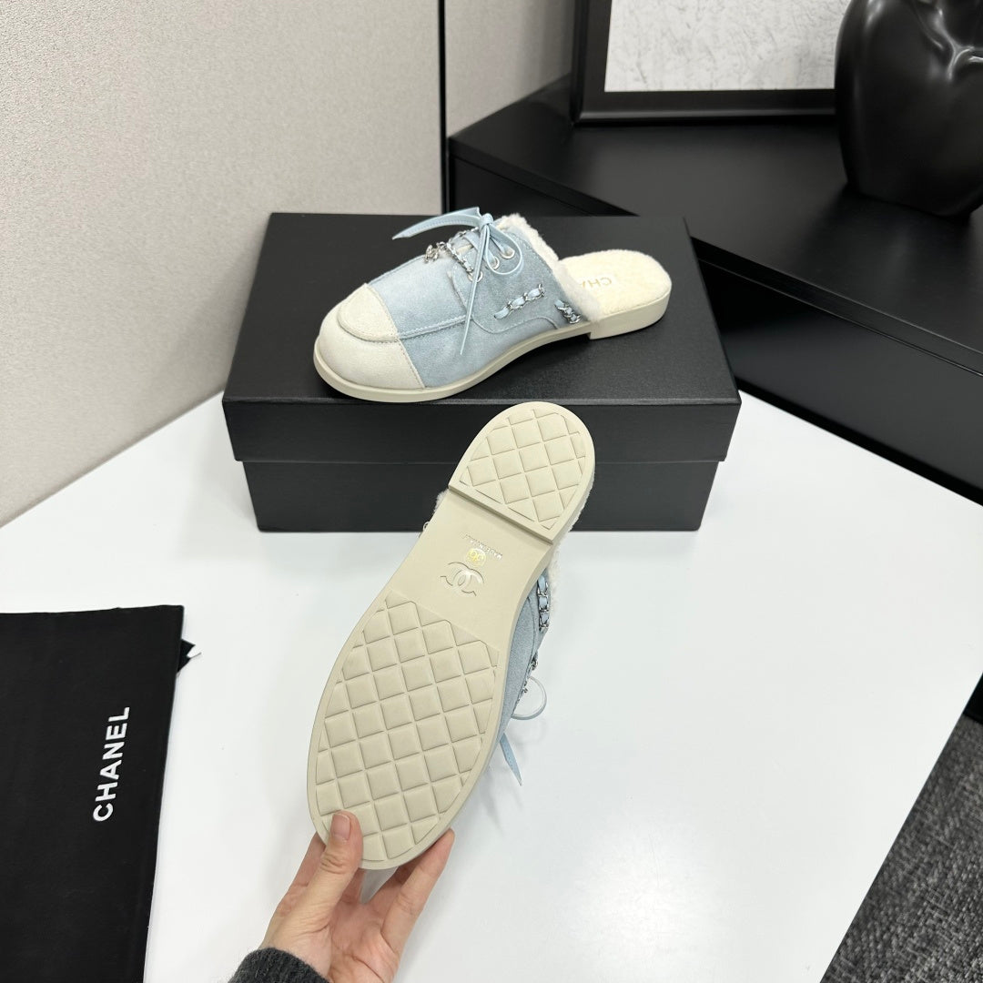 CC 26s Mules Flat Light Blue Suede Leather Fur 109161