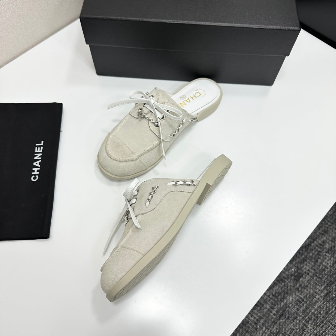 CC 26s Mules Flat Light Gray Suede Leather 109167
