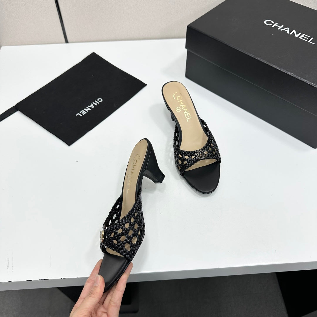 CC Openwork Mule Black Woven Sheepskin 743264