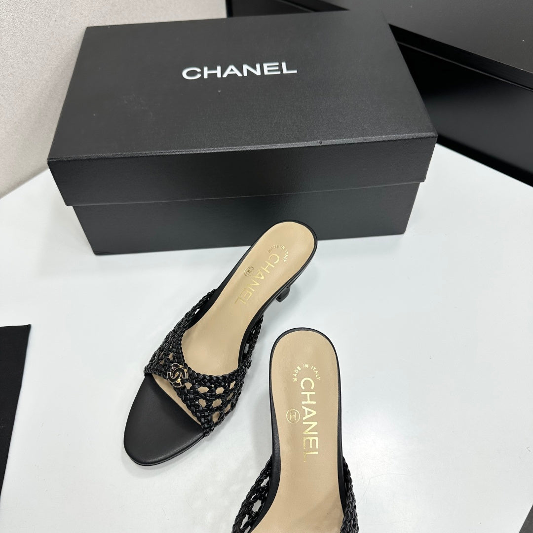 CC Openwork Mule Black Woven Sheepskin 743264