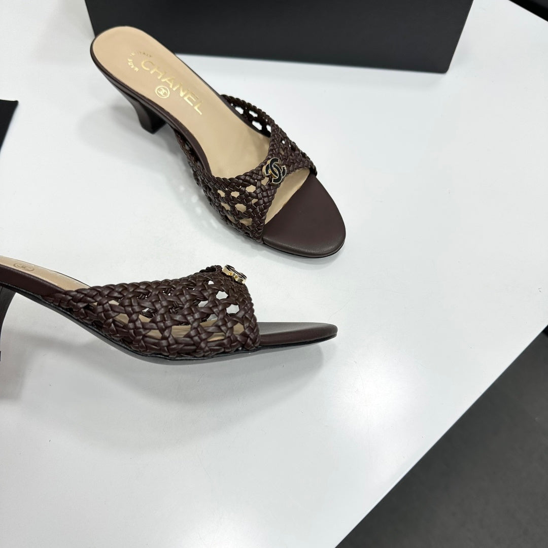 CC Openwork Mule Coffee Woven Sheepskin 743265