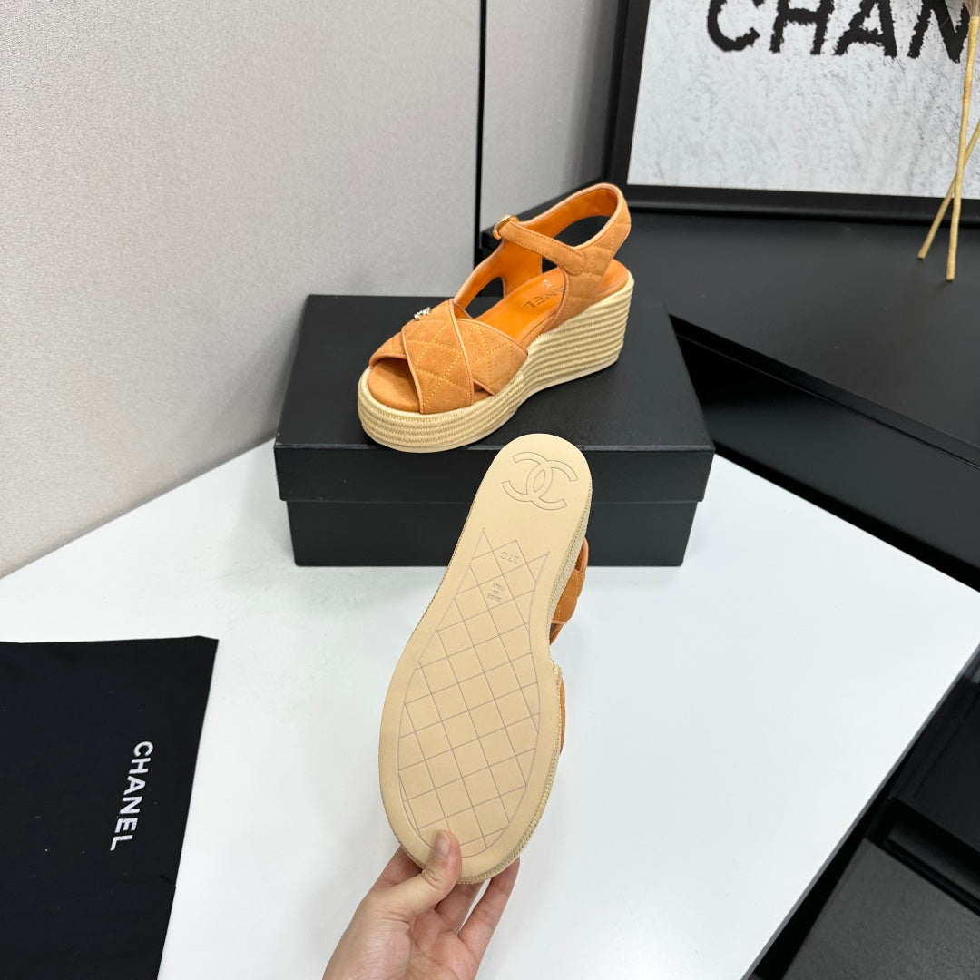 CC 26s Wedge Sandals Orange Suede 925928