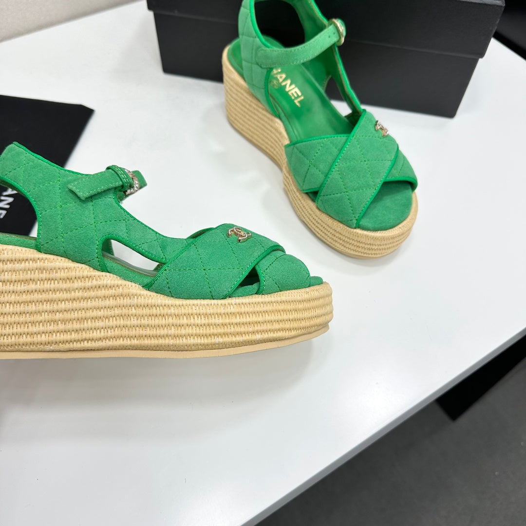 CC 26s Wedge Sandals Green Suede 925931