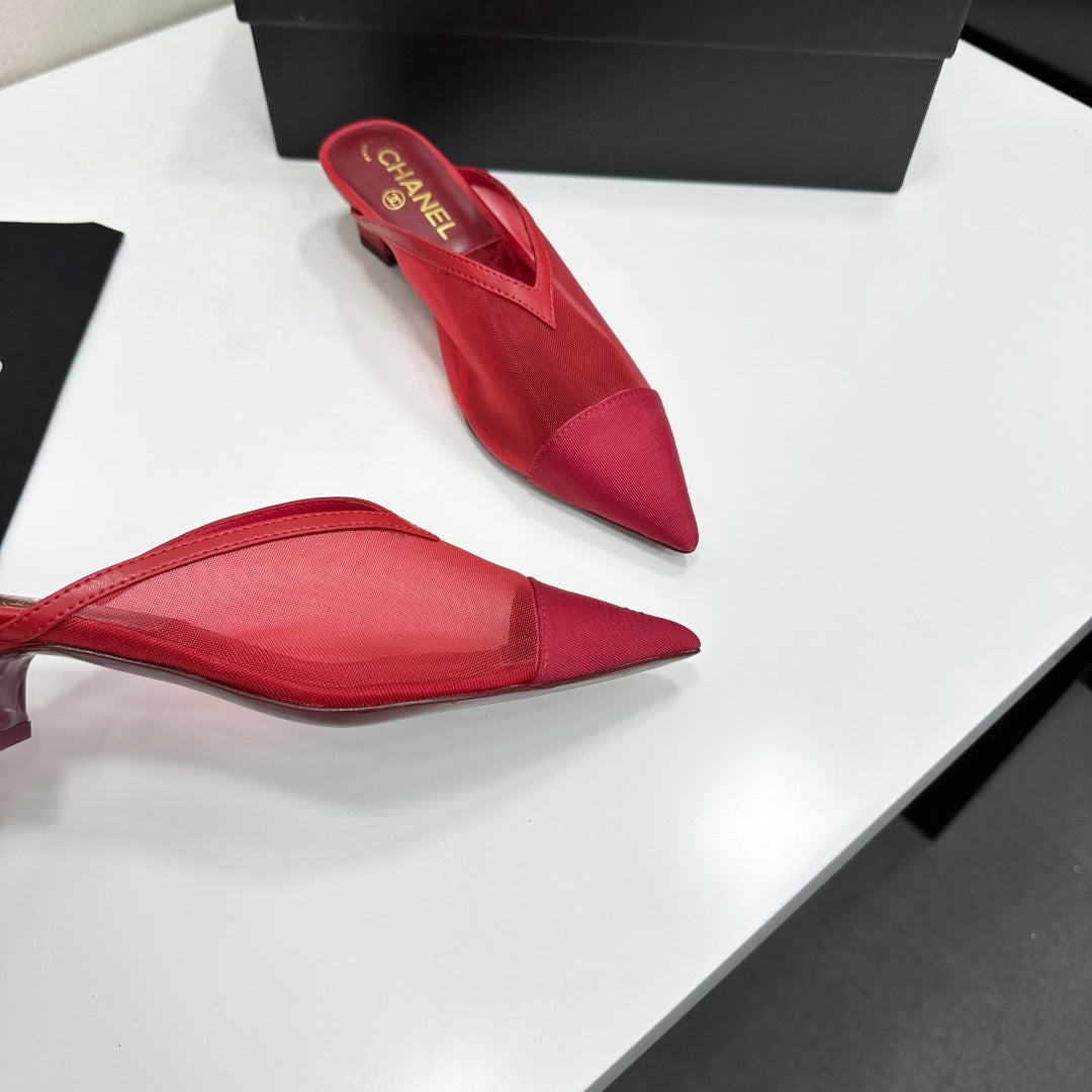 CC 26s Pointed-Toe Kitten Heel Mules Red Mesh 926393