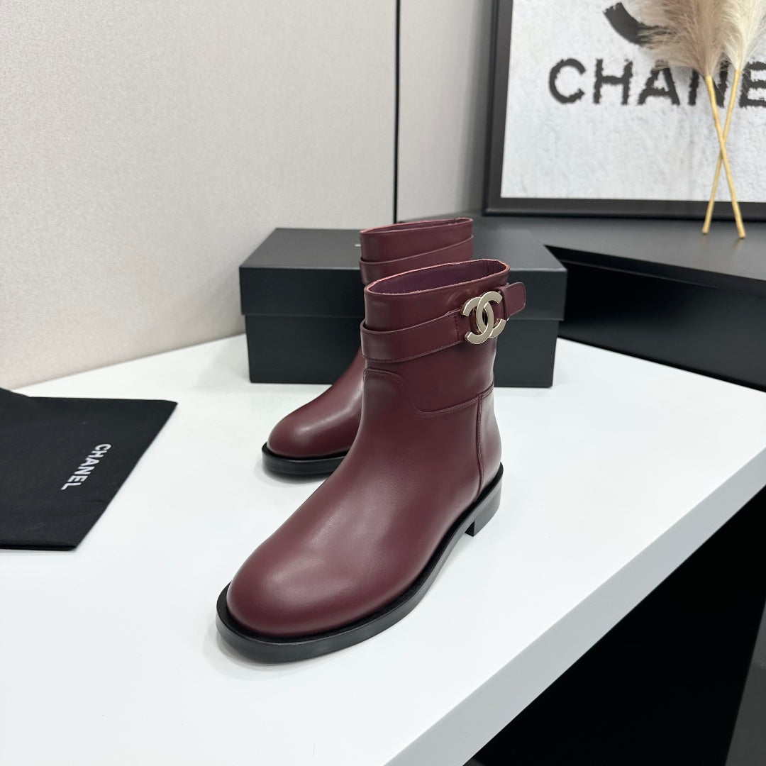 CC FW 2026 Ankle Flat Boot Burgundy Cowhide 925675