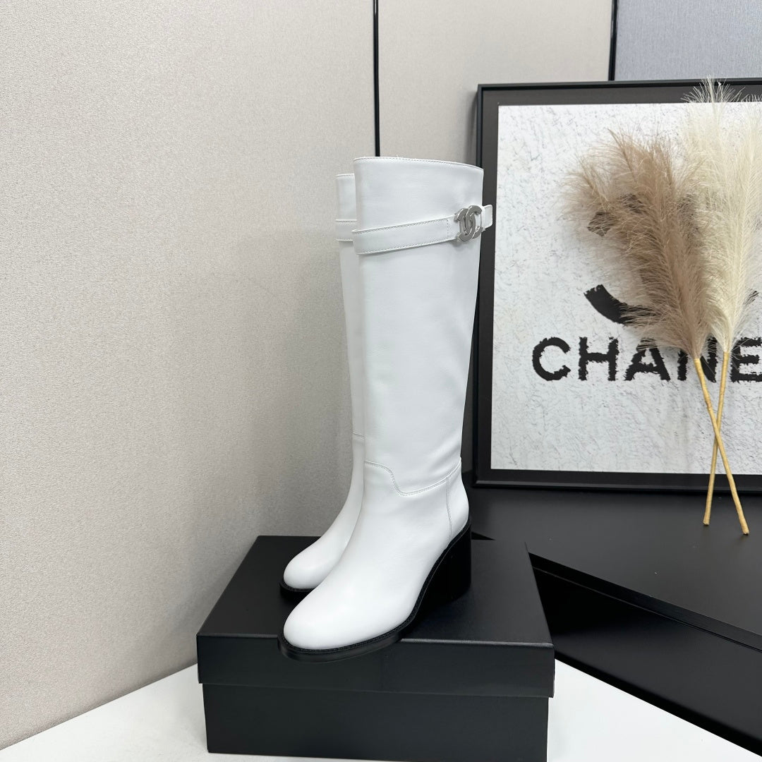 CC FW 2026 Long Boot White Cowhide 925681