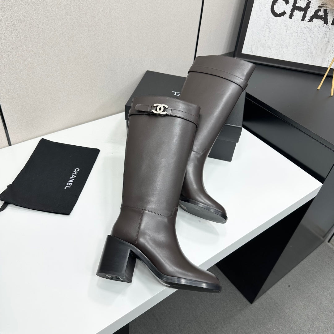 CC FW 2026 Long Boot Dark Coffee Cowhide 925684