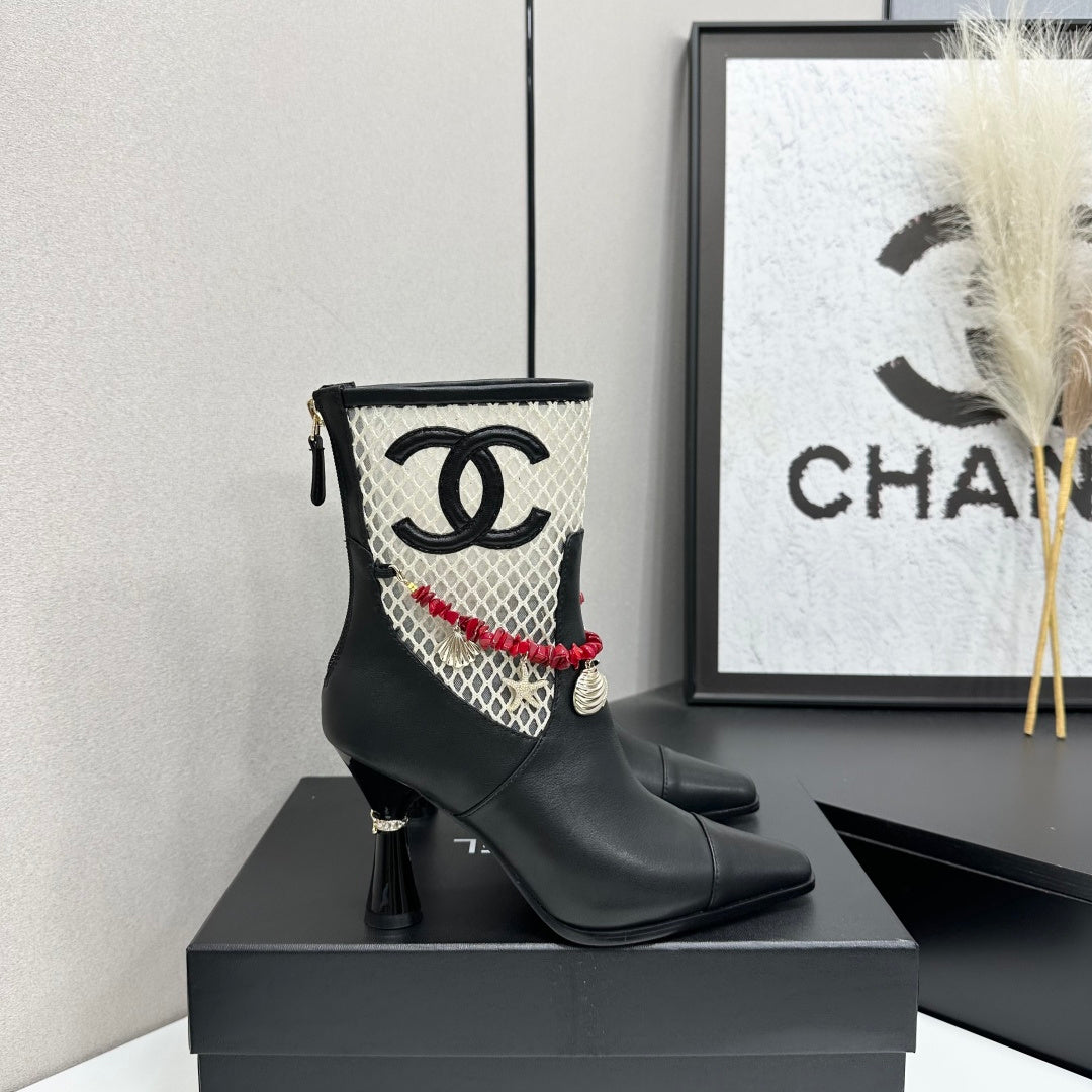 CC 26s Ankle Boots Seashell Charms Black White Mesh Leather 944675