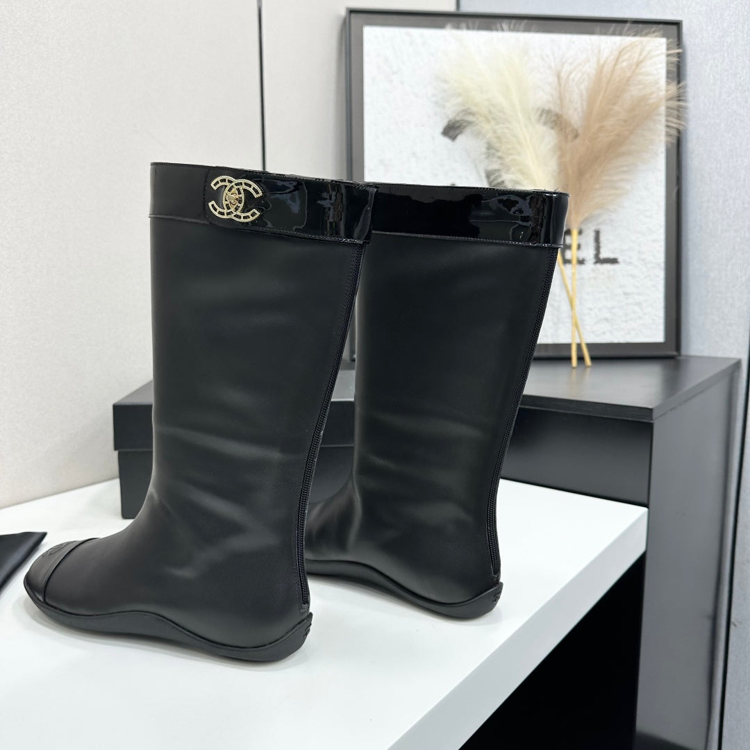 CC 26s Tall Boot Flat Black Leather 145992