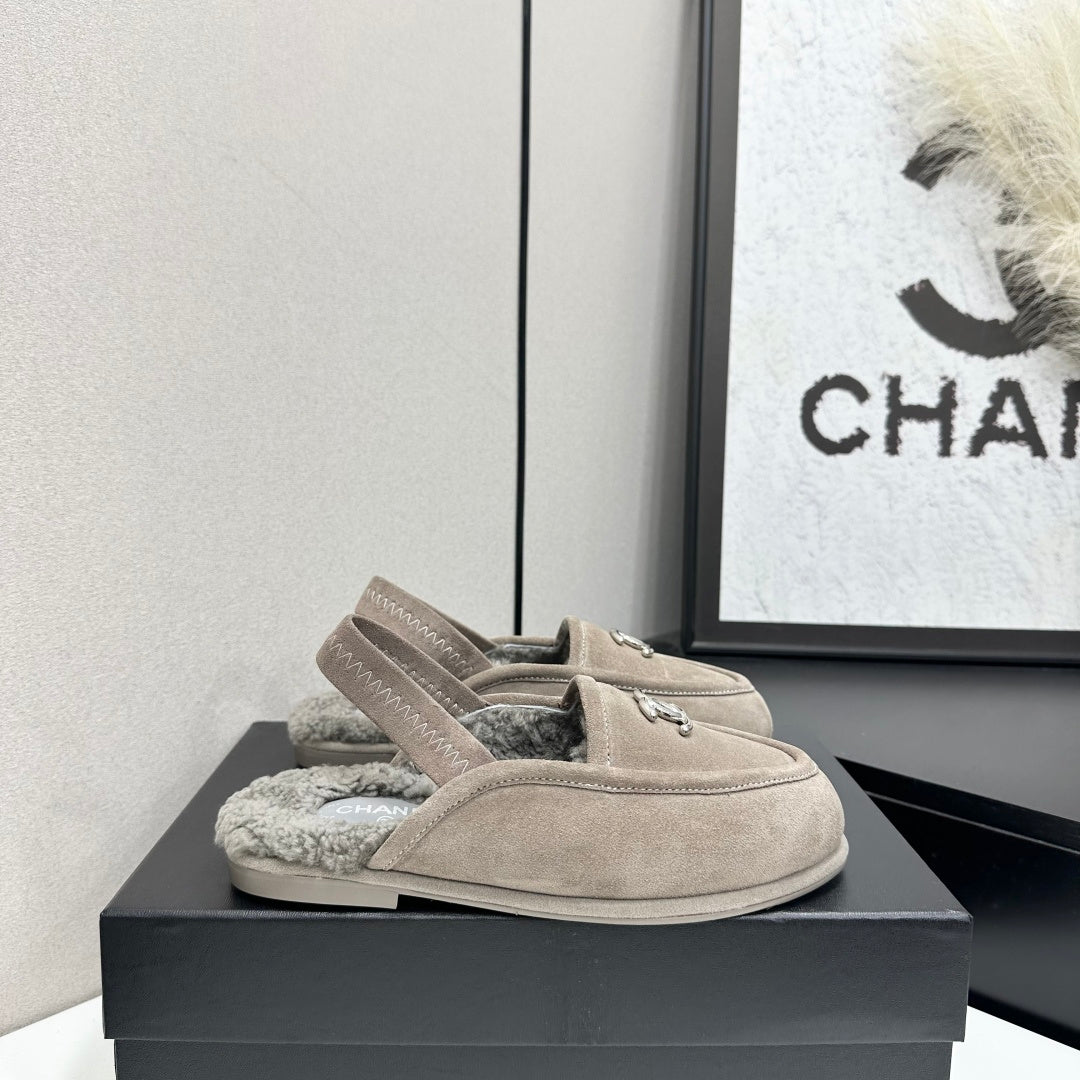 CC 26S Slingback Mules Khaki Shearling Suede 147328