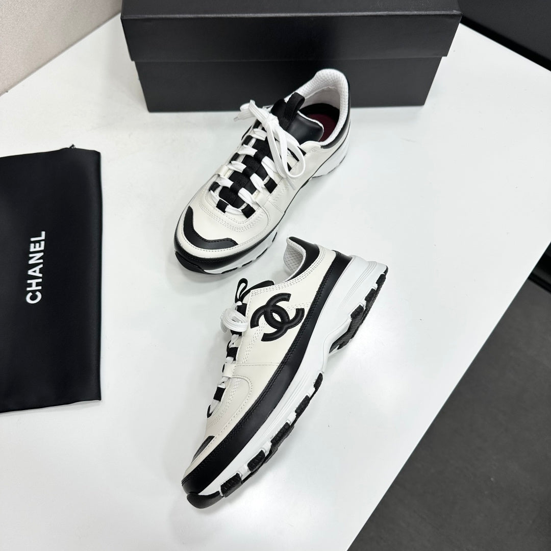 CC 26s Colorblock Platform Sneakers White Black Leather 145702