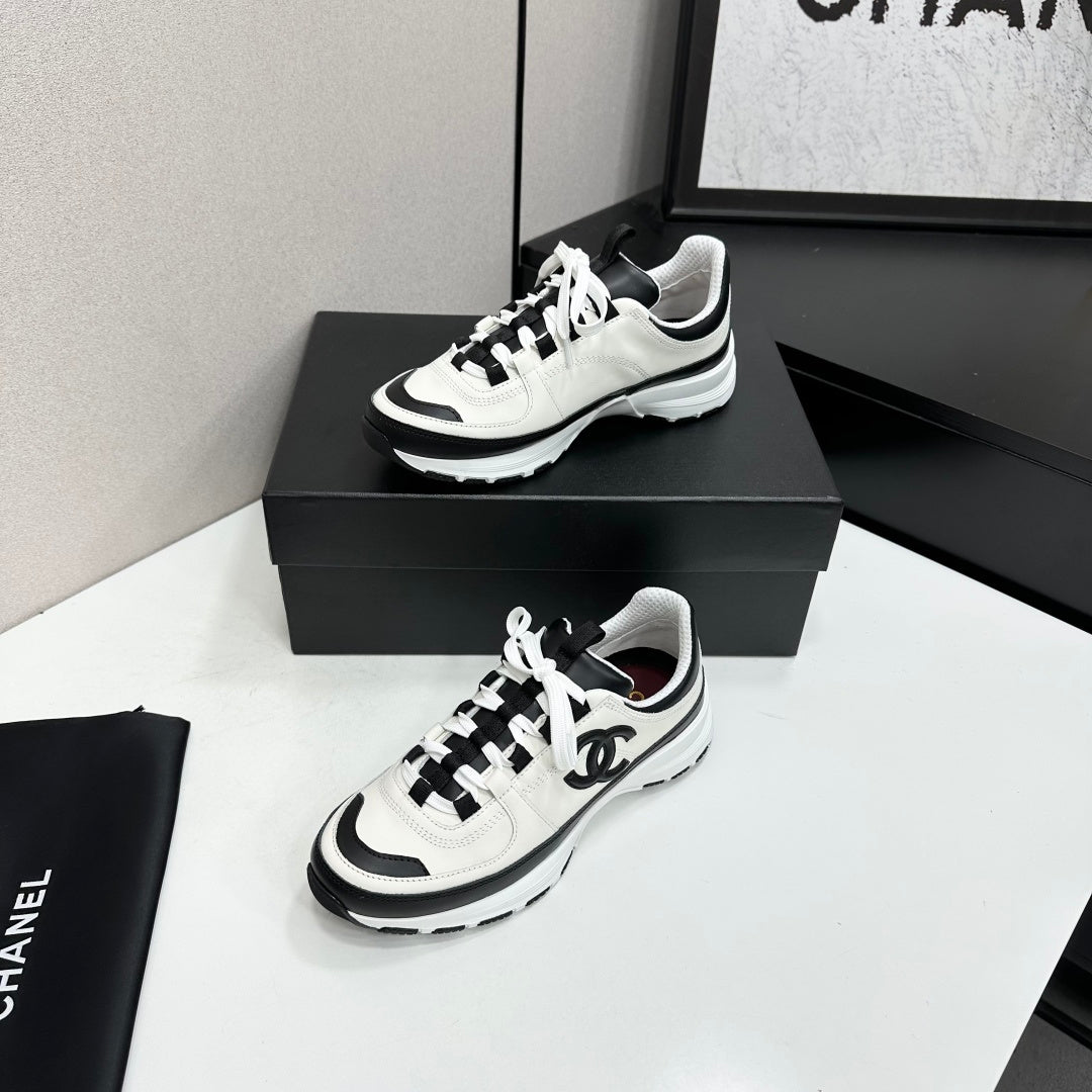 CC 26s Colorblock Platform Sneakers White Black Leather 145702