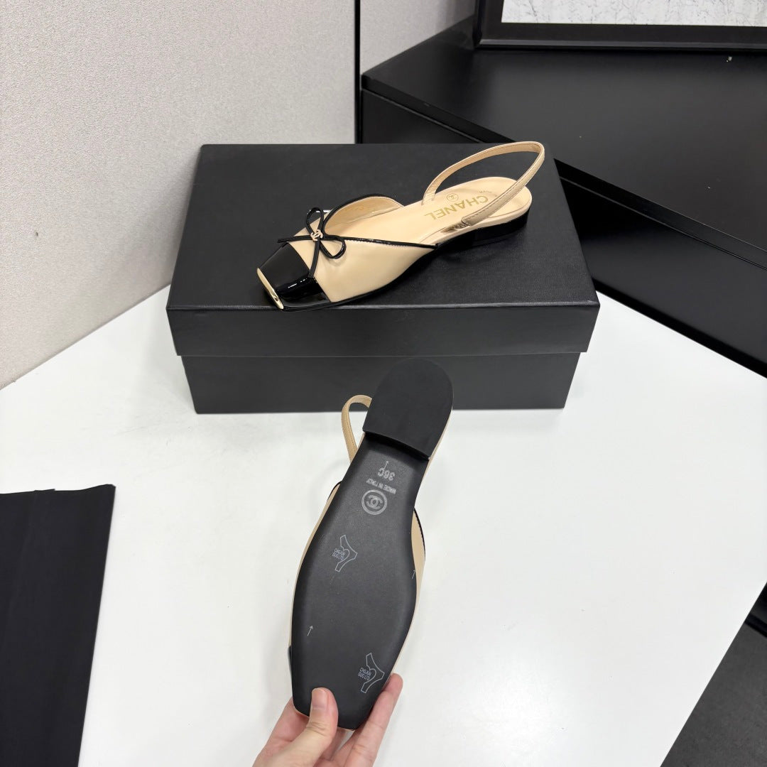 CC 2026 Slingbacks Beige Black Logo Leather 193760