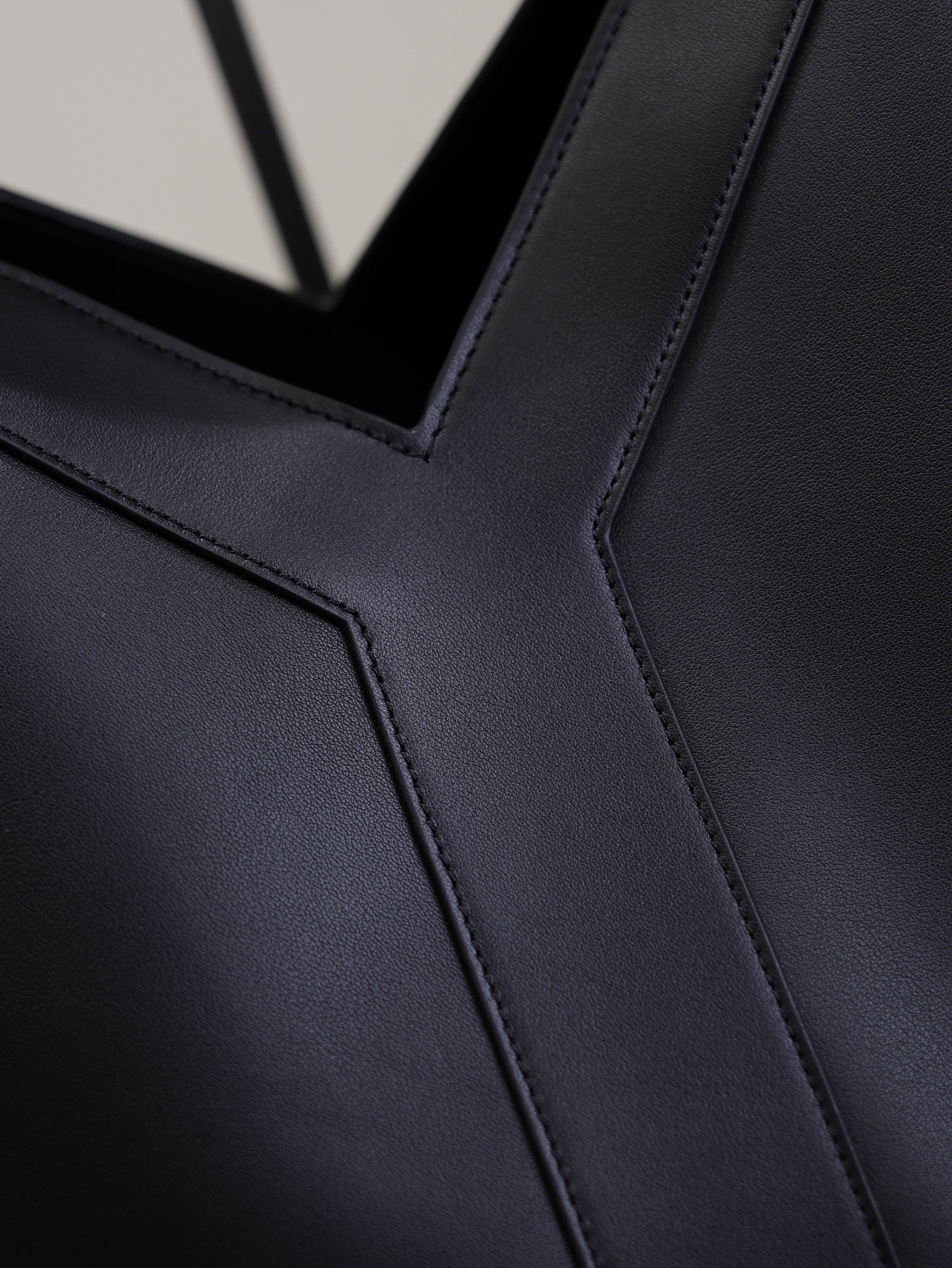 Prada Y Tote Bag Black Cowhide
