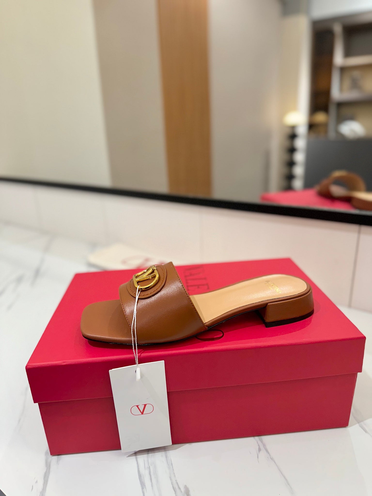 Valentino 26s Sandals Brown Smooth Calfskin With Gold Hardware