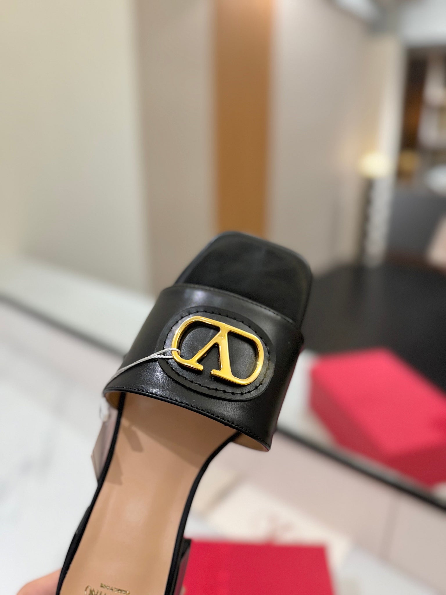 Valentino 26s Sandals Black Smooth Calfskin With Gold Hardware