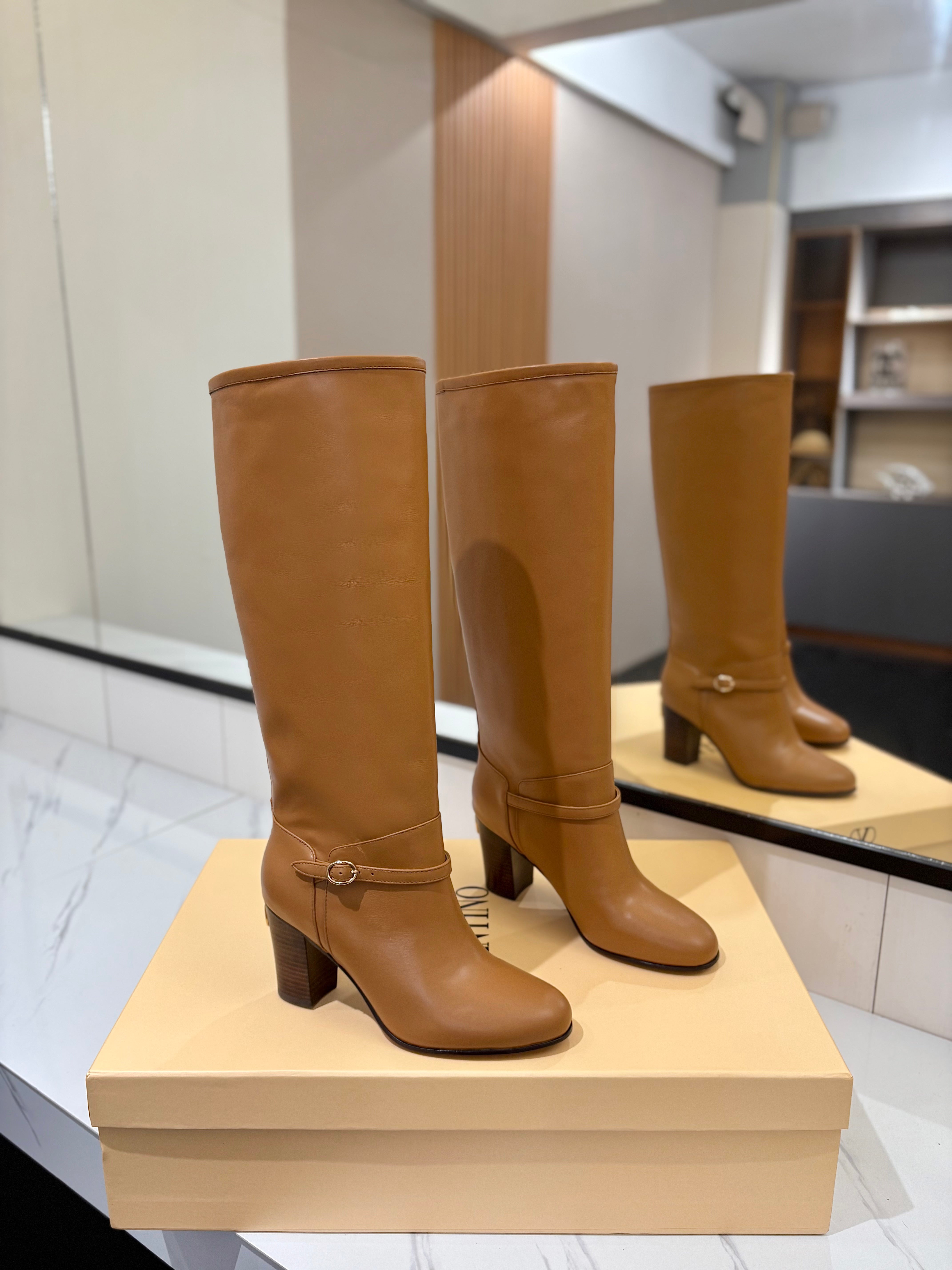 Valentino 2025 Pattie High Boot Brown Calfskin 560742