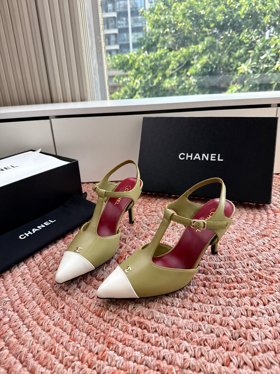 CC 26s T-Strap Slingback Pumps White Olive Leather 933223