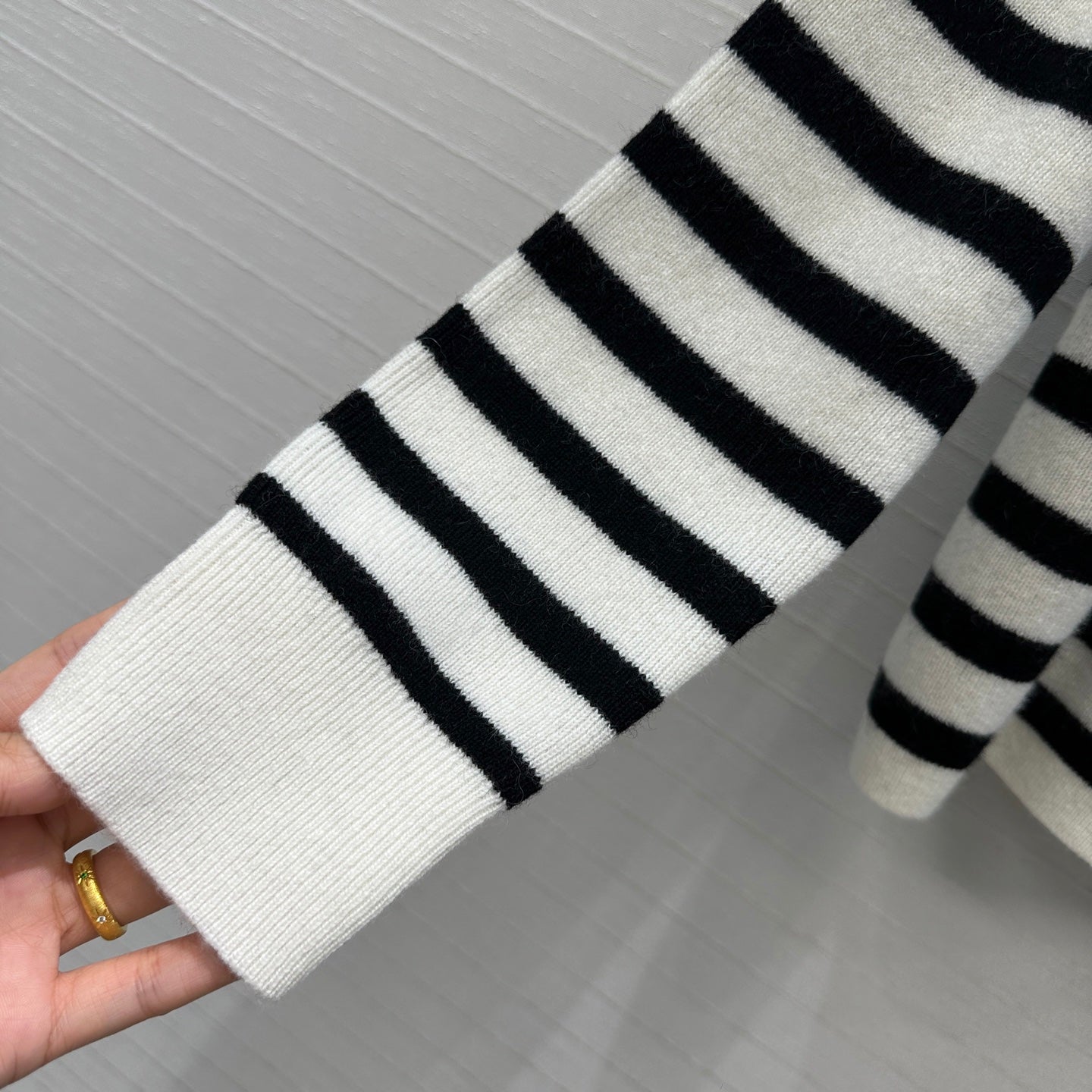 Chanel 2025 Striped Sweater White Black Cashmere 318640