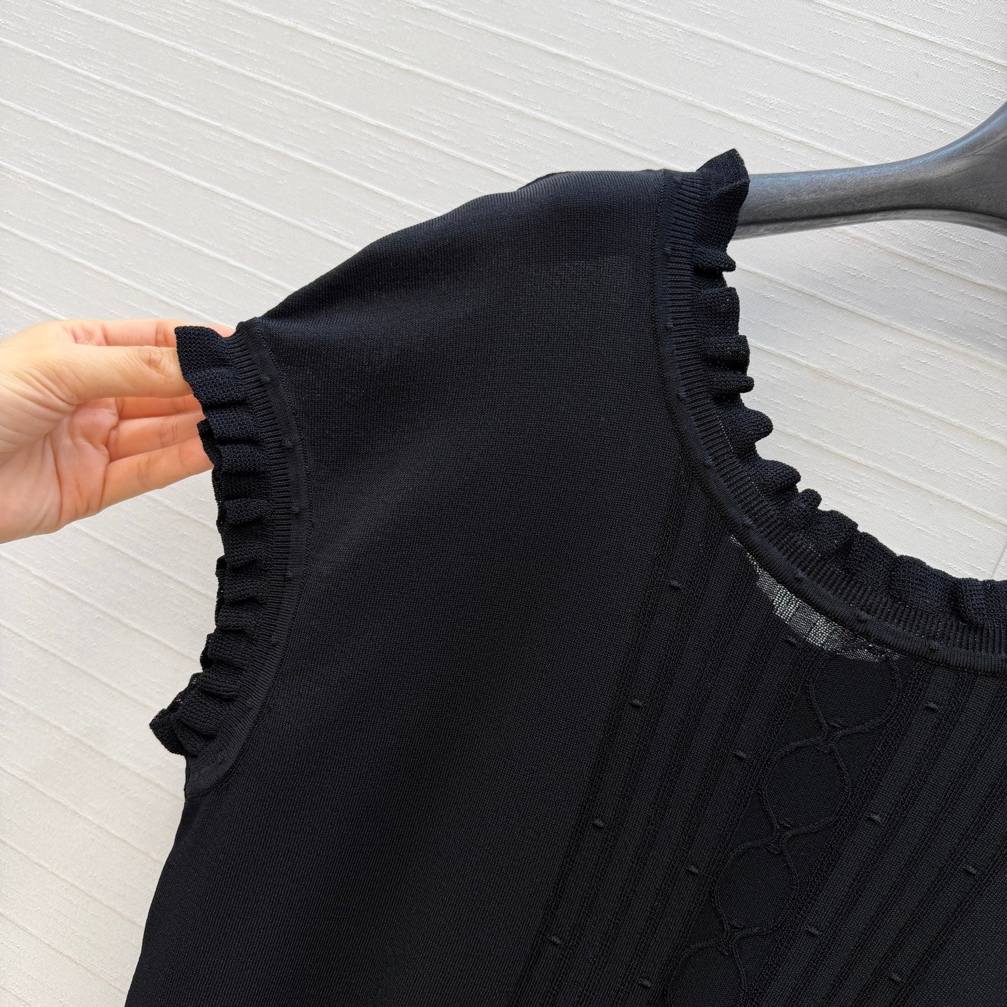 HM Short-Sleeve Sweater With Ruffled Details Black Modal Nylon