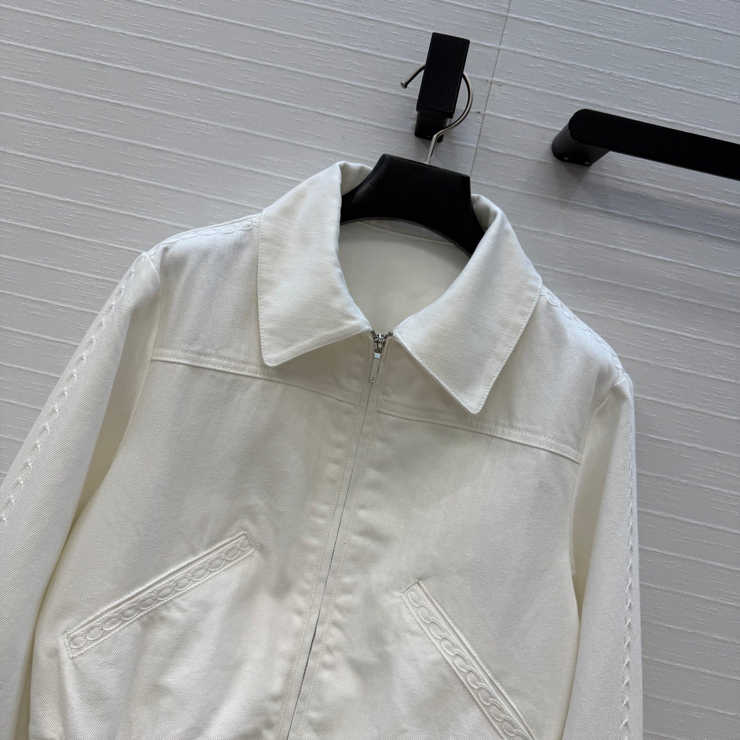 CC 26s Jacket With Cable Knit Embroidery White Denim 402908
