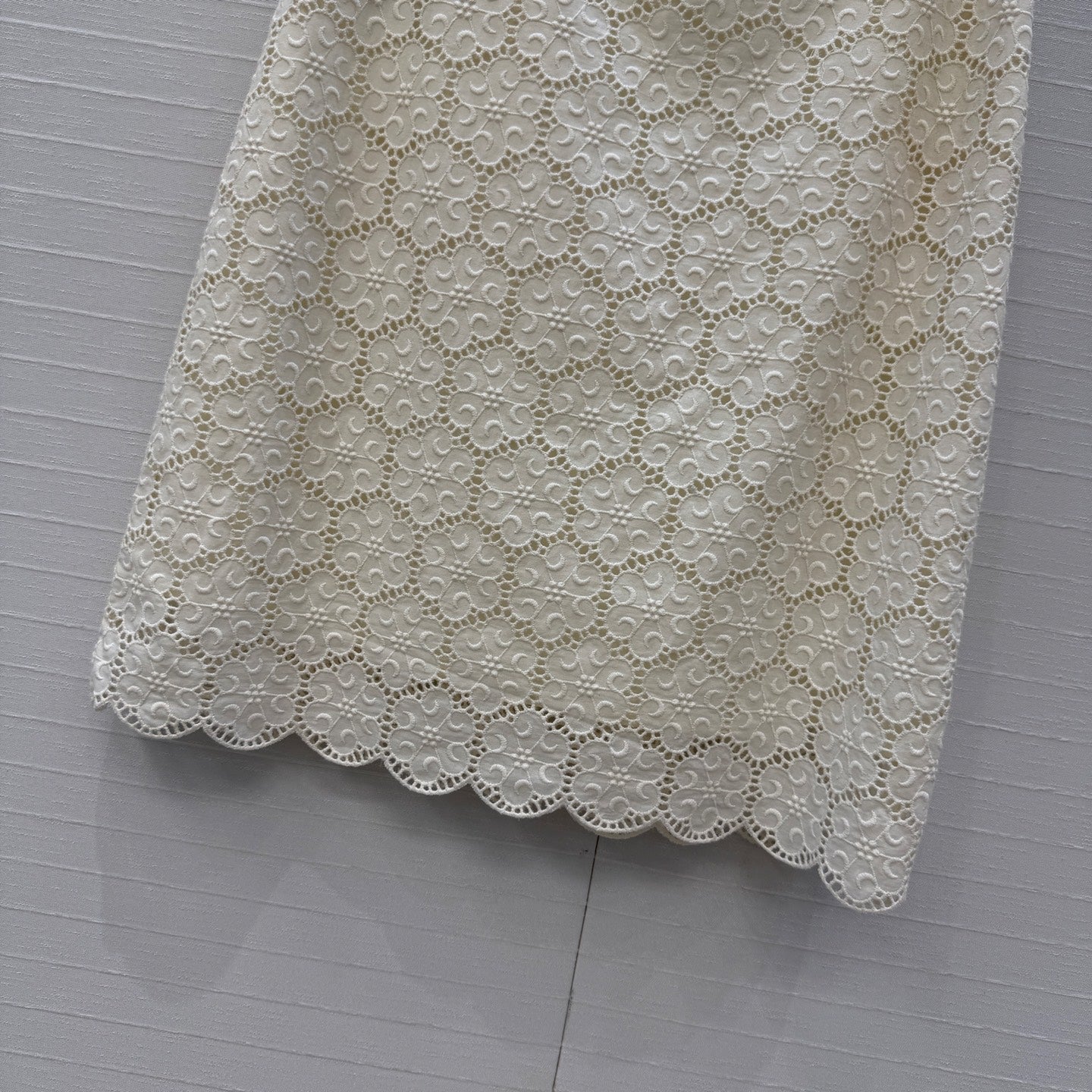 Valentino 26s Skirt Intricate Lace White Cotton 402900
