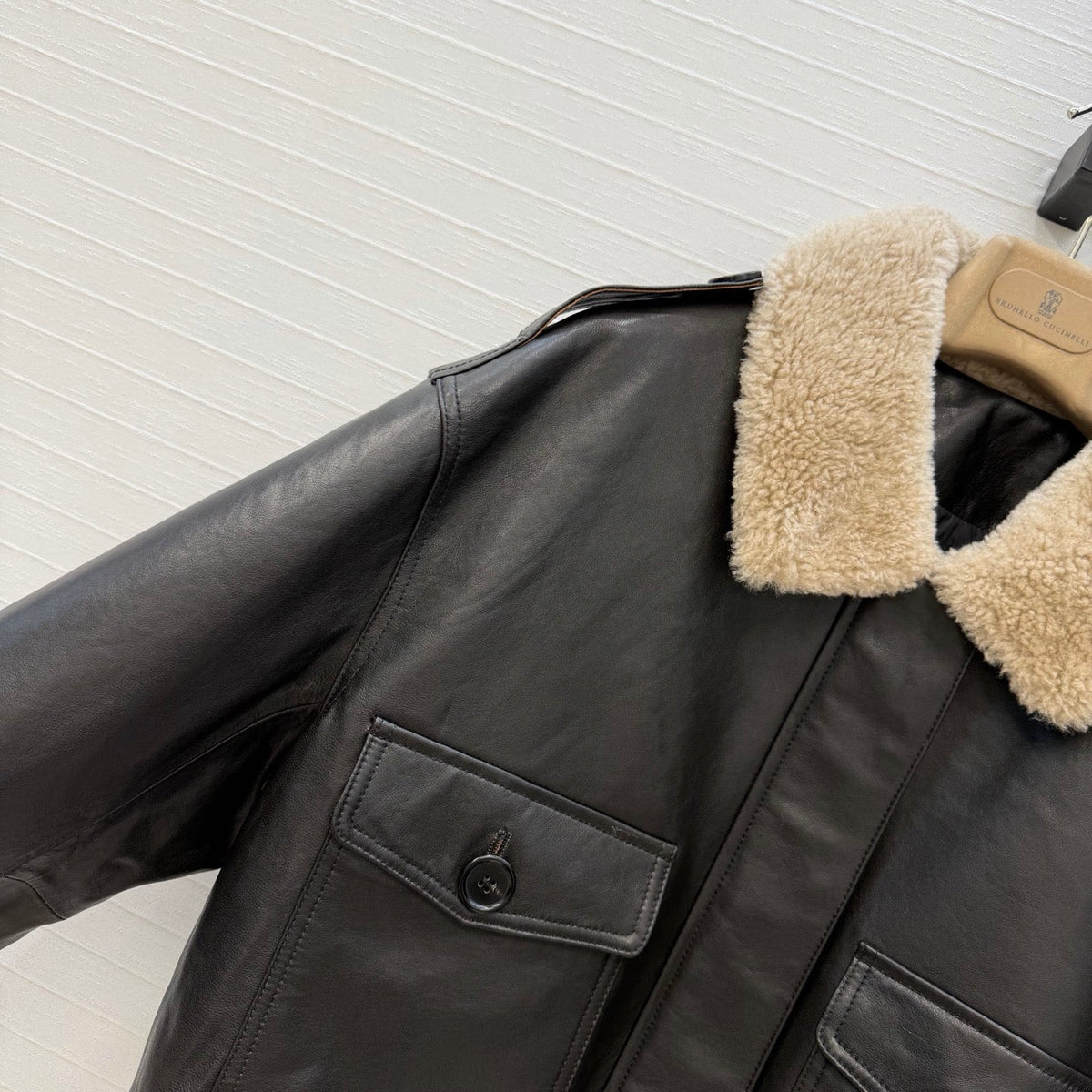BC 26s Shearling Collar Bomber Jacket Black Leather Down Coat 450430