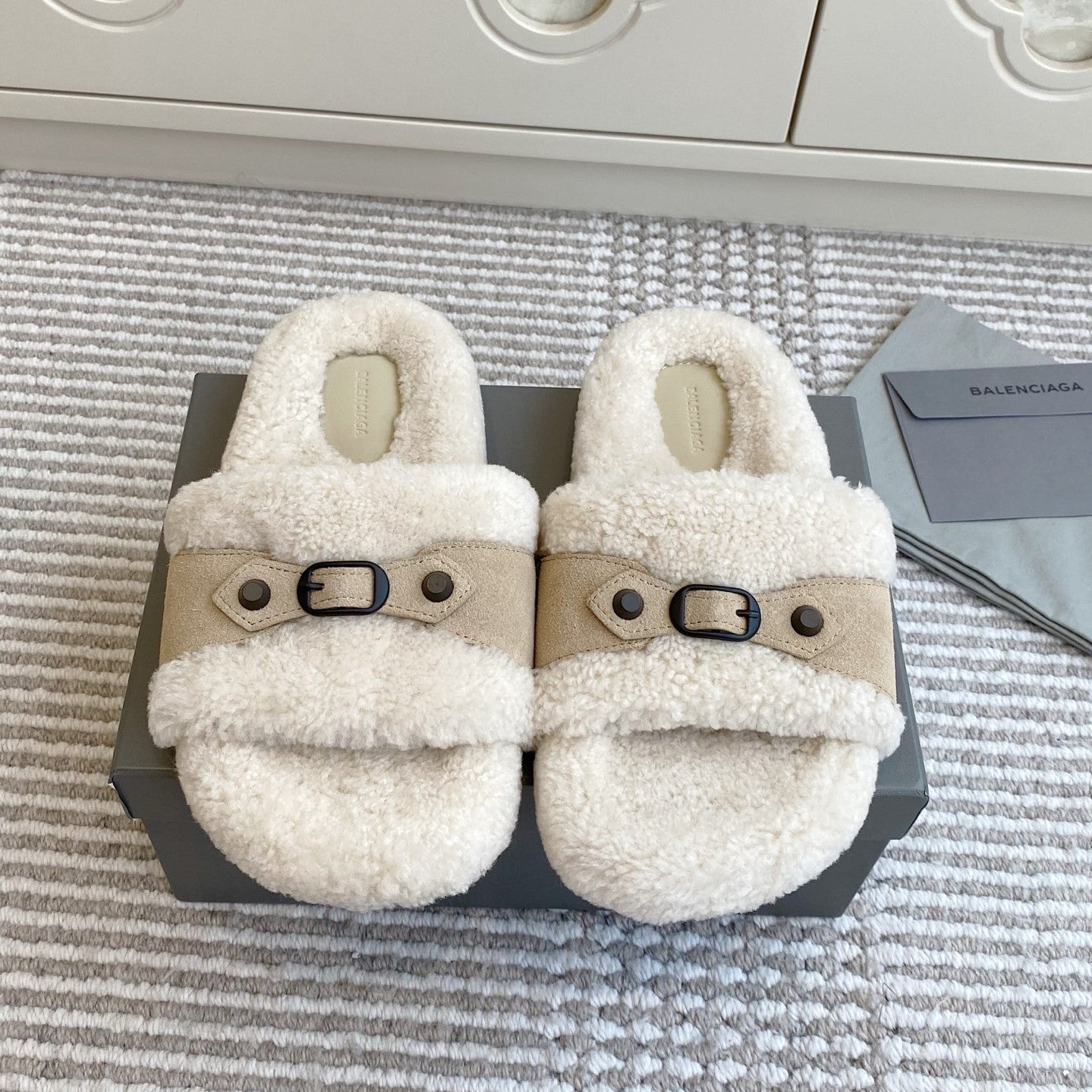 Balenciaga Classic Buckle Slippers White Taupe Wool 543003