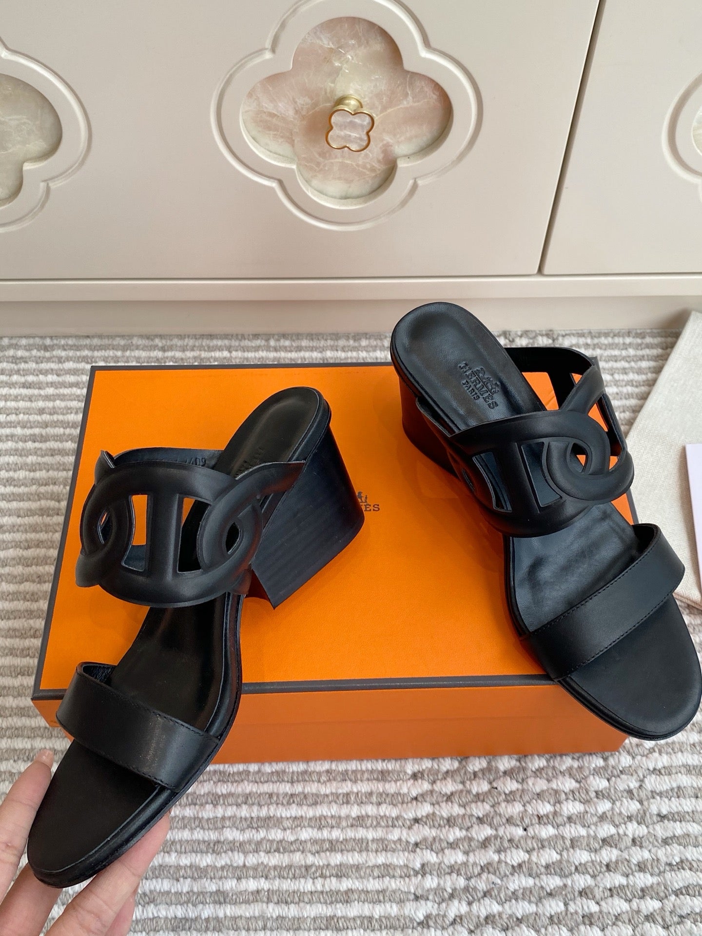 HM Lipari Sandal 7cm Black Leather 776547