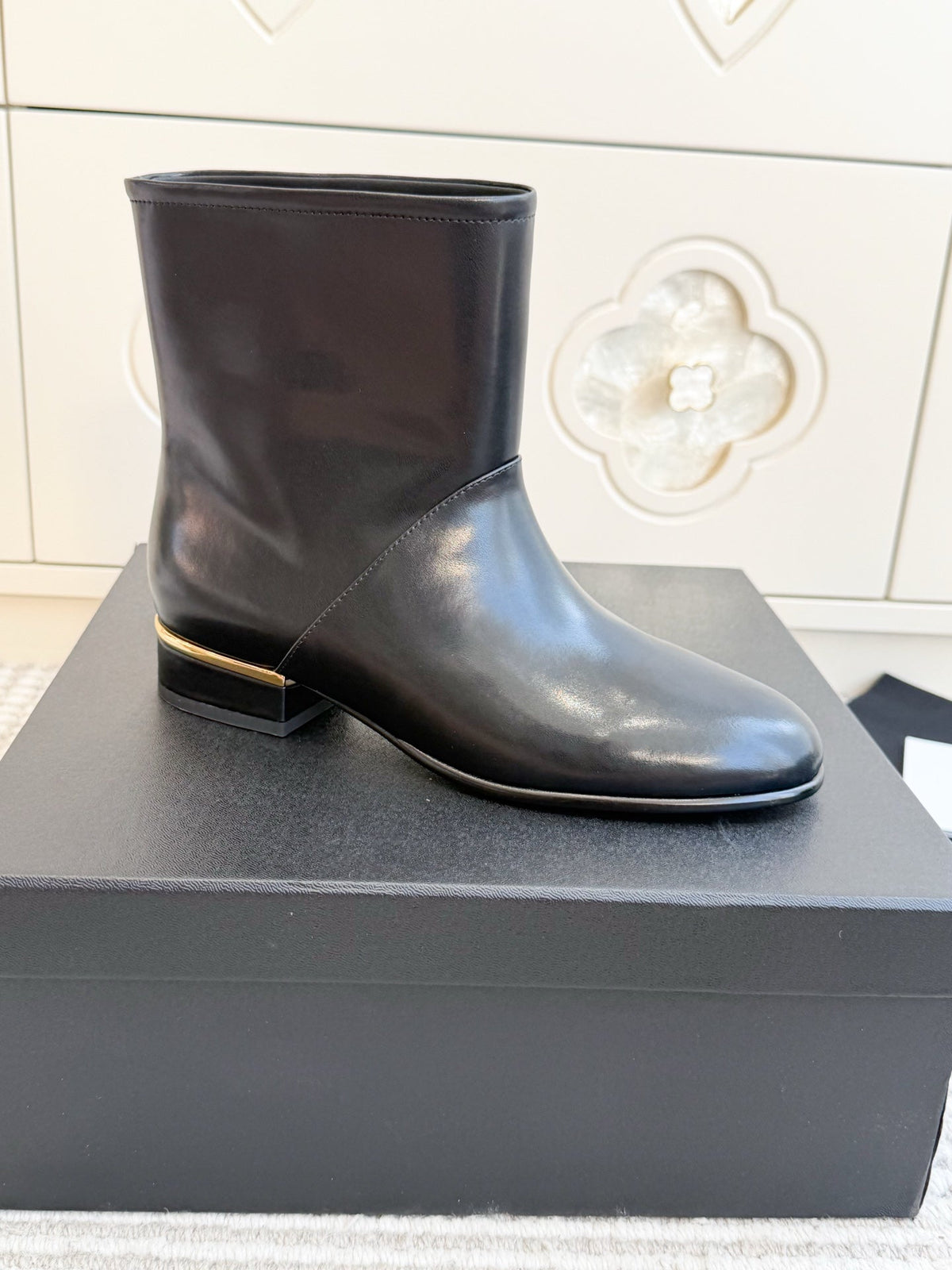 CC 26s Ankle Boots Black Black Leather 122042