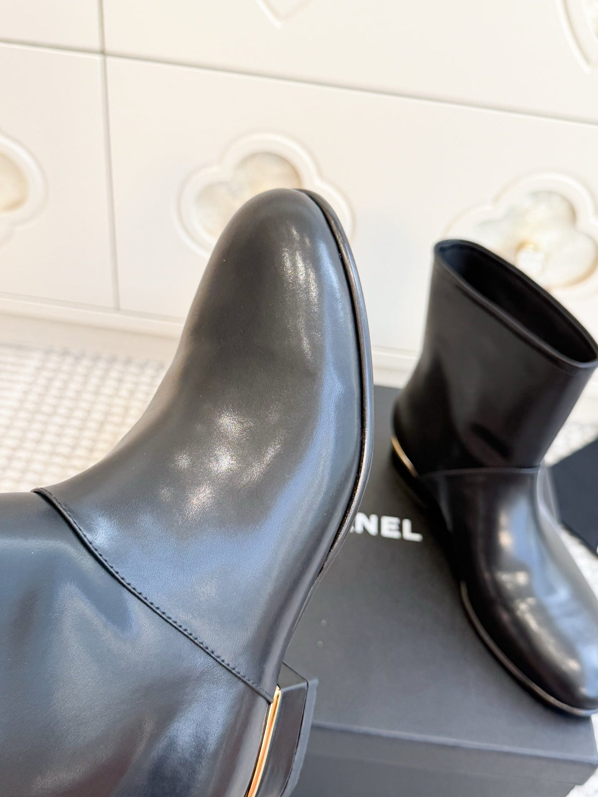 CC 26s Ankle Boots Black Black Leather 122042