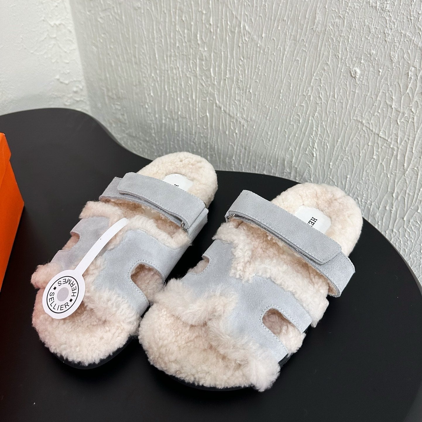 HM Chypre Sandal In Light Grey Blue Mix White Suede And Fleece Lining 961137