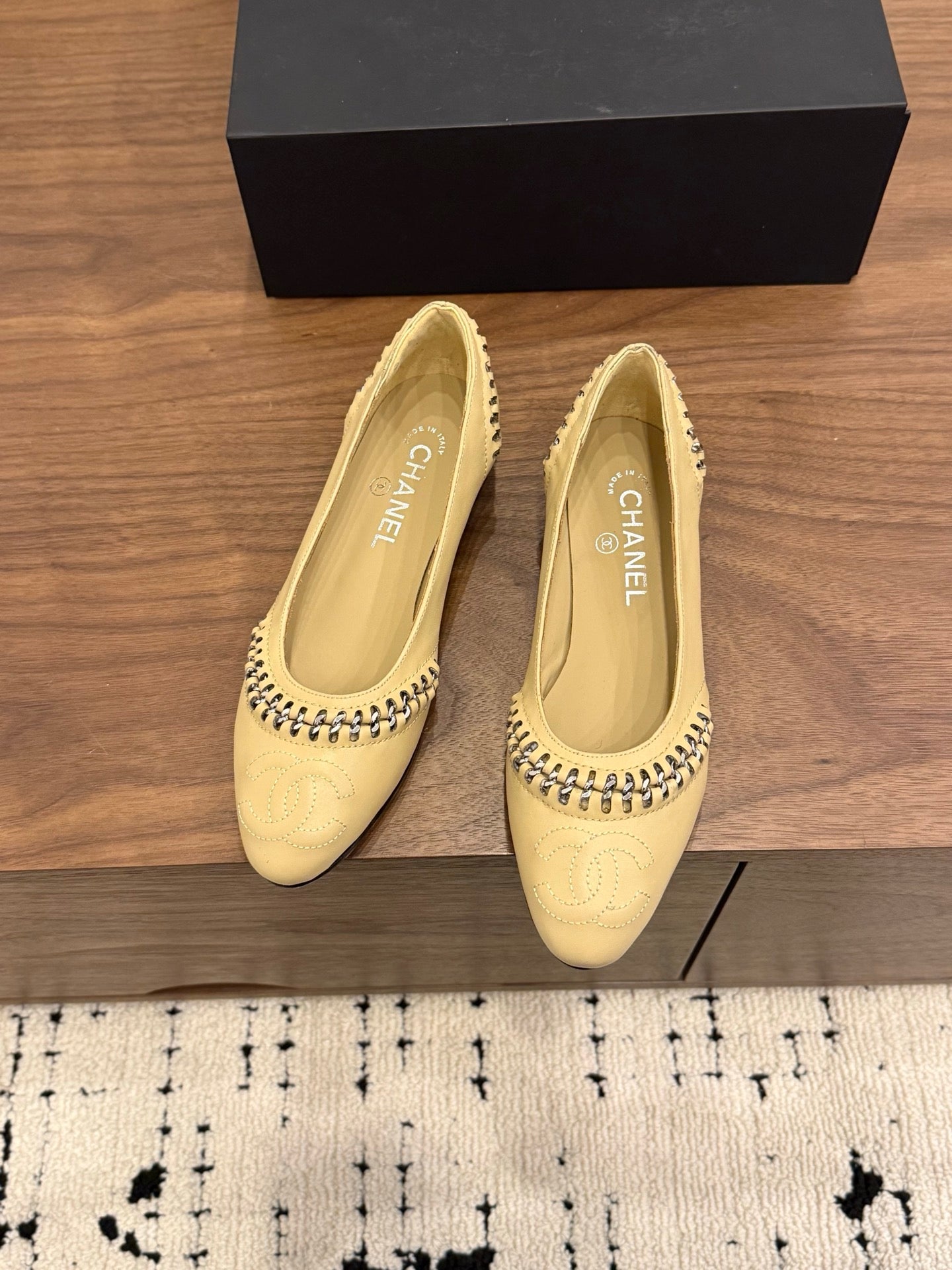 CC 2026 Ballet Flat Braided Chain Beige Calfskin 676199