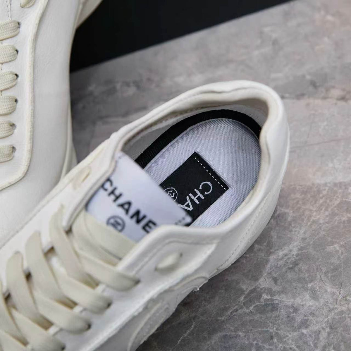 Chanel 26s Sneakers White Leather 168242