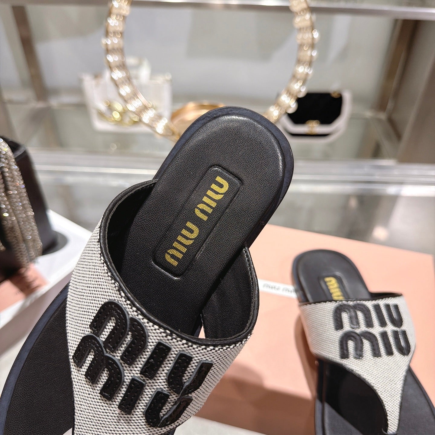 Miumiu 26s Thong Sandals In White Canvas And Black Calfskin Logo