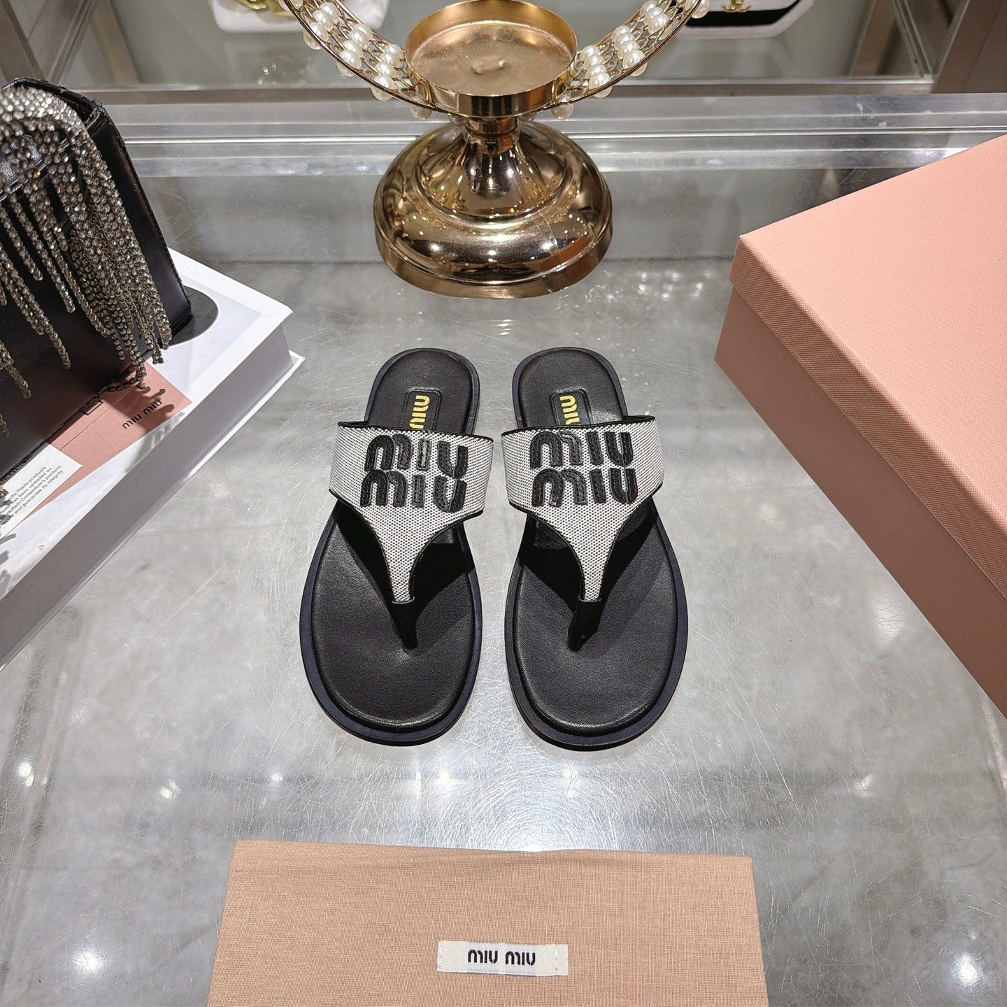 Miumiu 26s Thong Sandals In White Canvas And Black Calfskin Logo