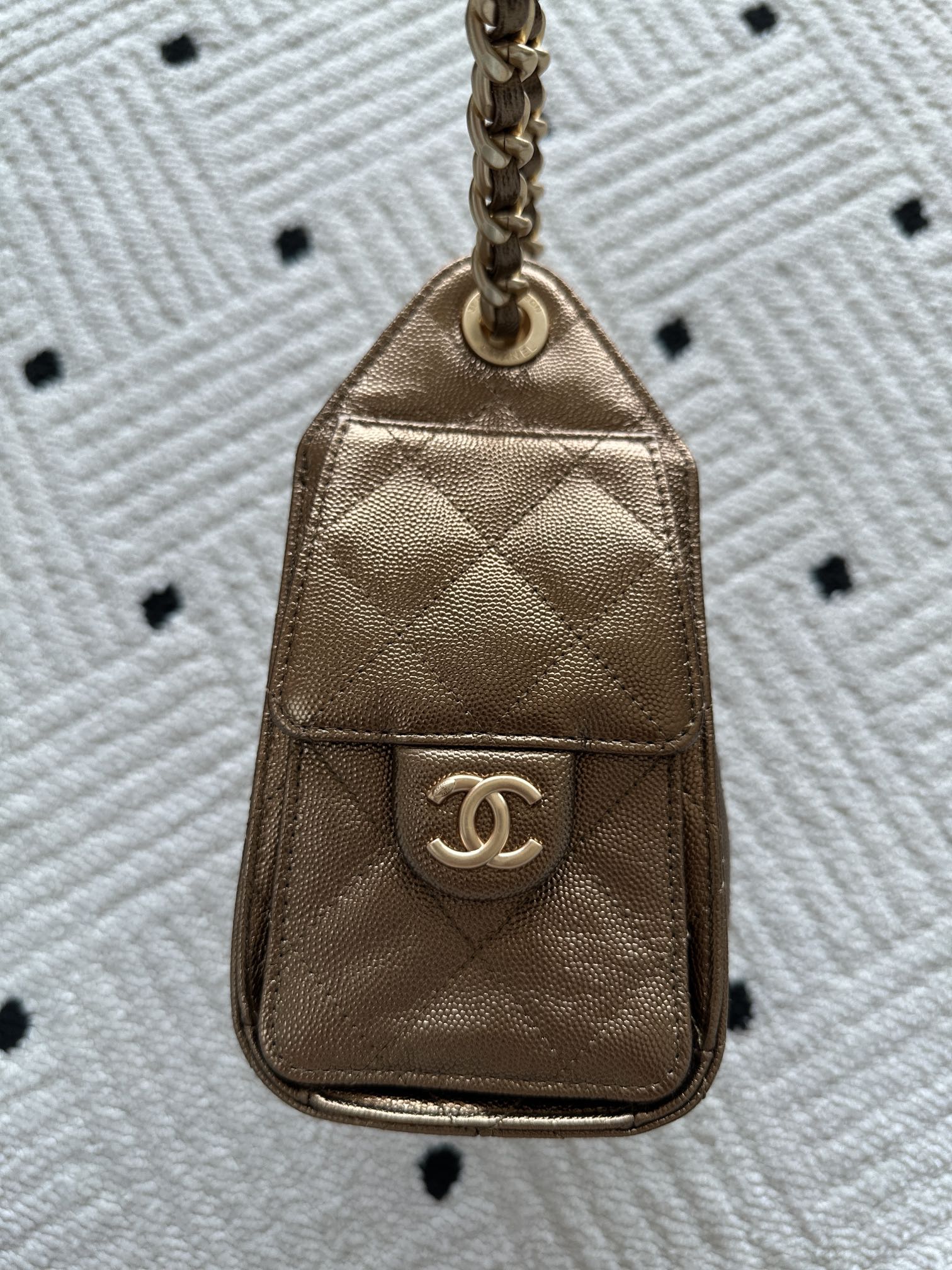 Chanel 25 Hobo Bag 22cm Bronze Calfskin