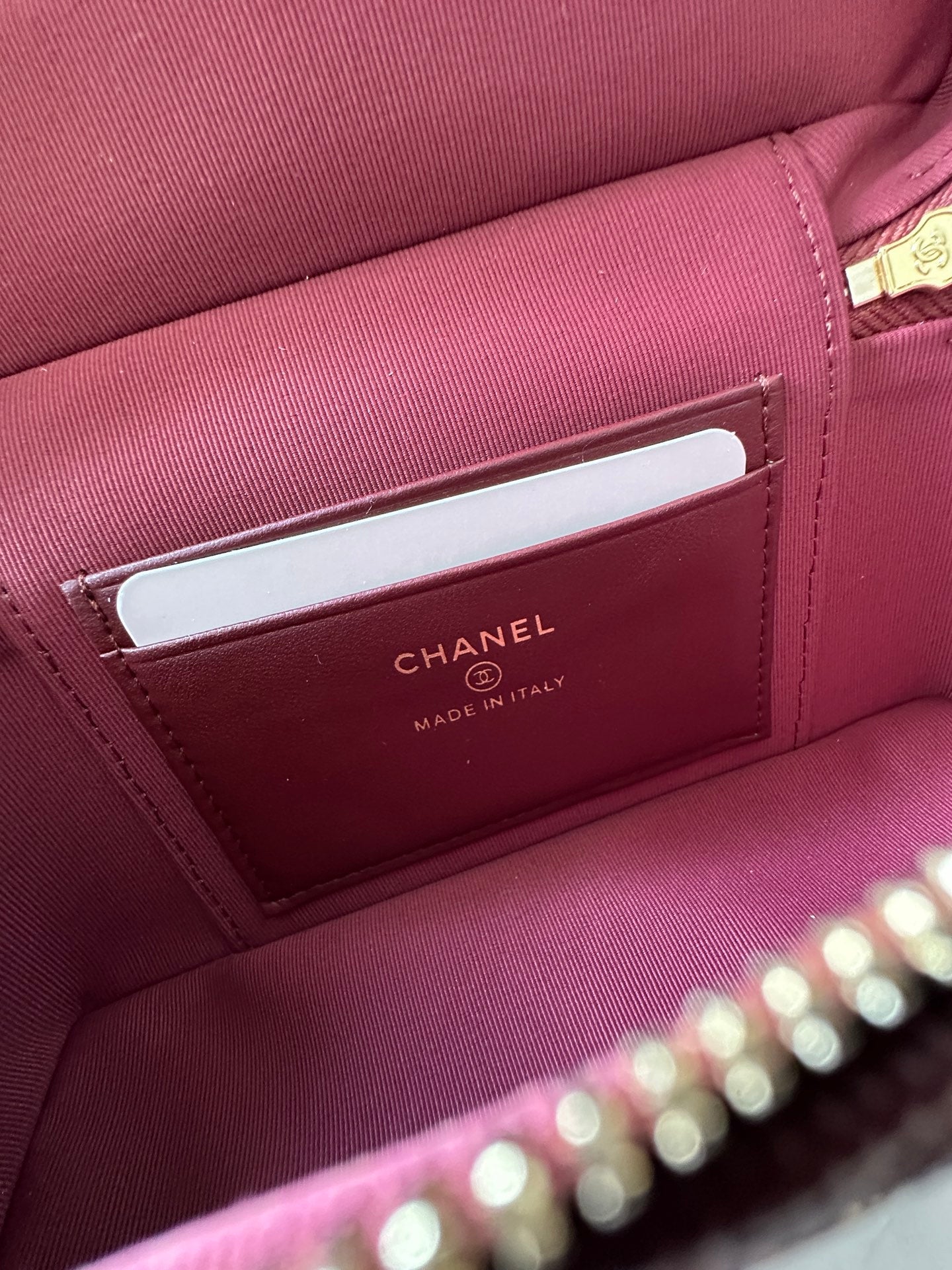 CC 25C Vanity Case Burgundy Caviar Leather 289553