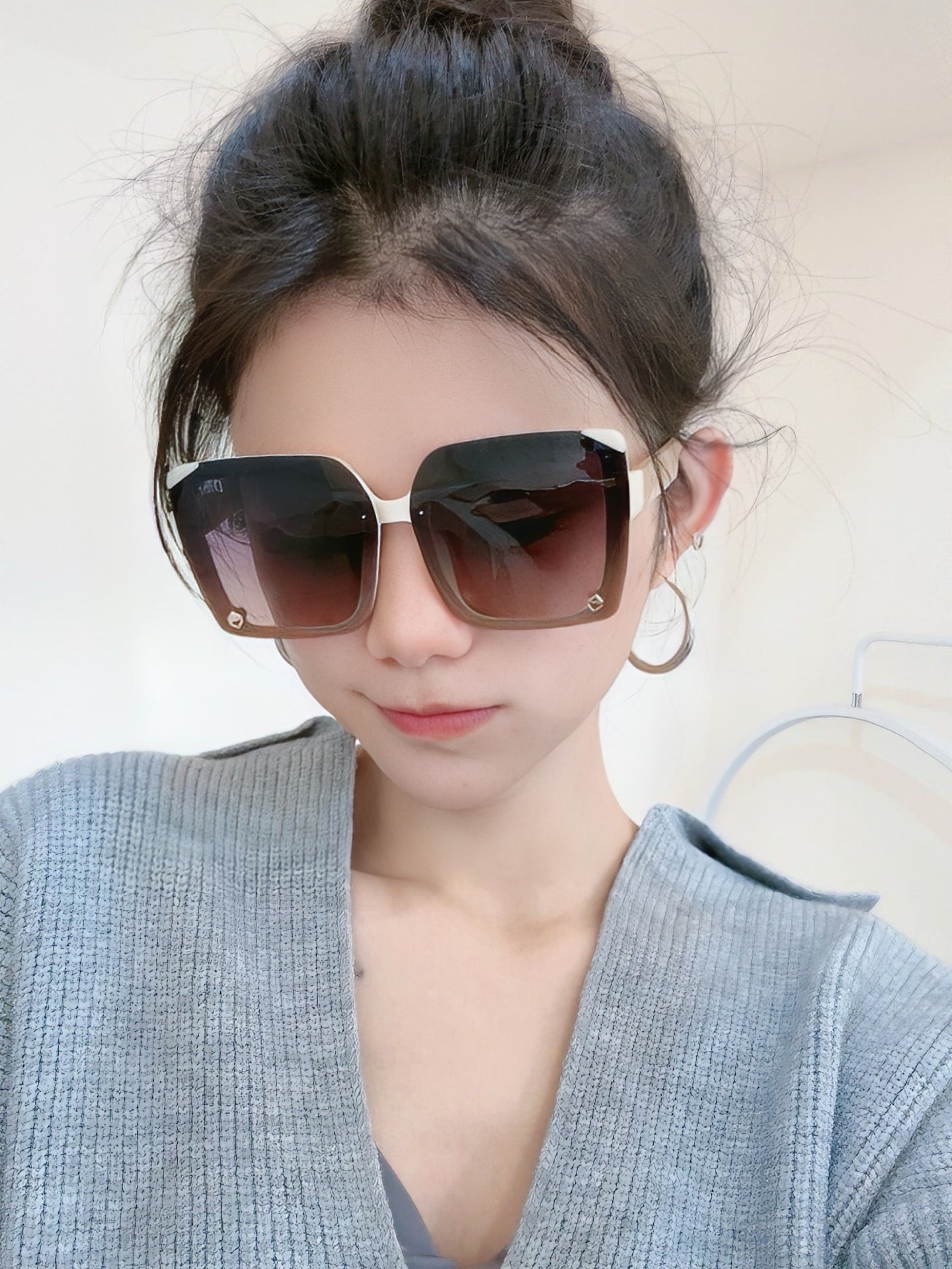 Dior 2025 Gradient Purple mix Cream Sunglasses 559712