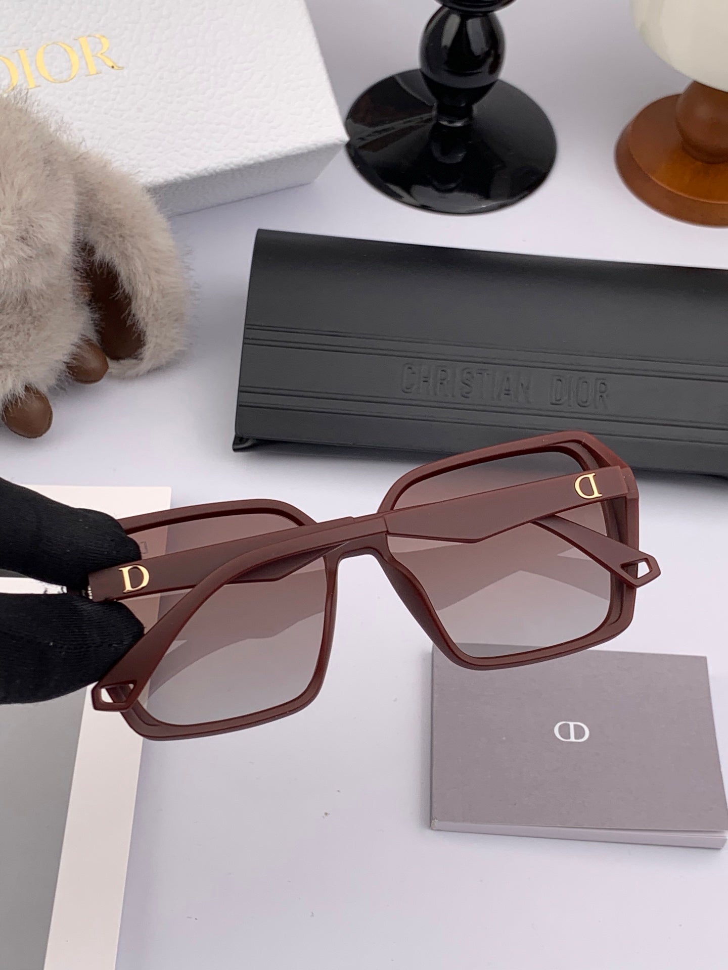 Dior 2025 Dark Red Sunglasses 559692