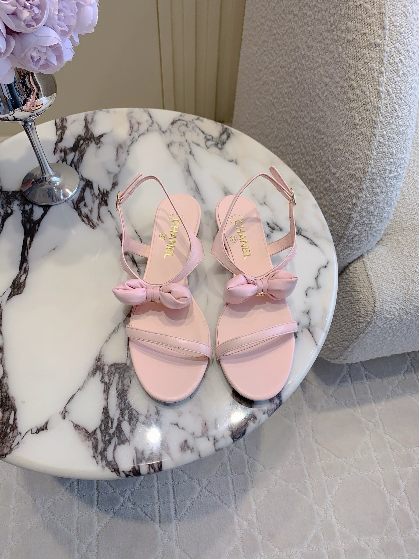 CC 26s Bow-Tie Flat Sandals Light Pink Lambskin 906130