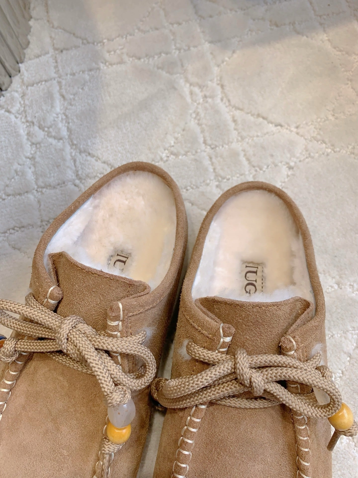 UGG Yupoo Loafers Caramel Wool Suede 516908