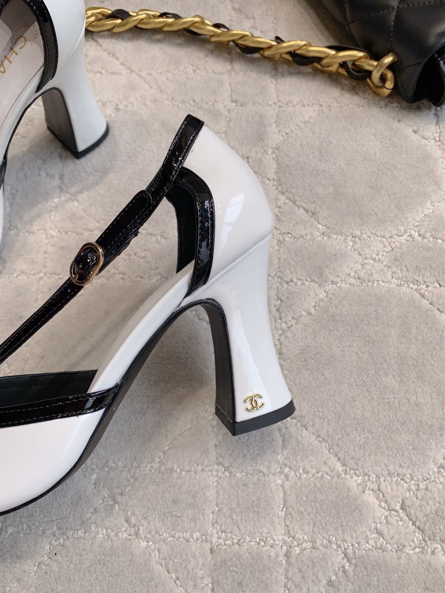 CC 2026s two-tone slingback 8.5cm White Patent Leather 723690