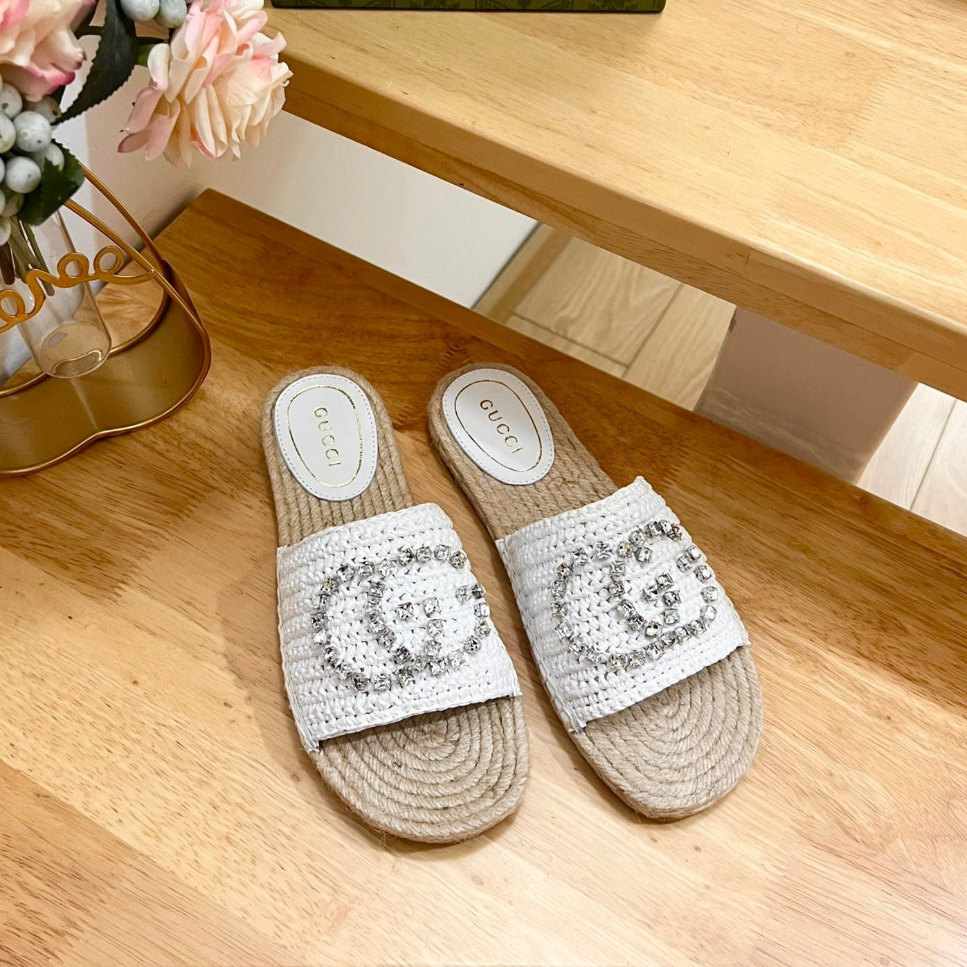 GG Casual Style Logo Sandals White