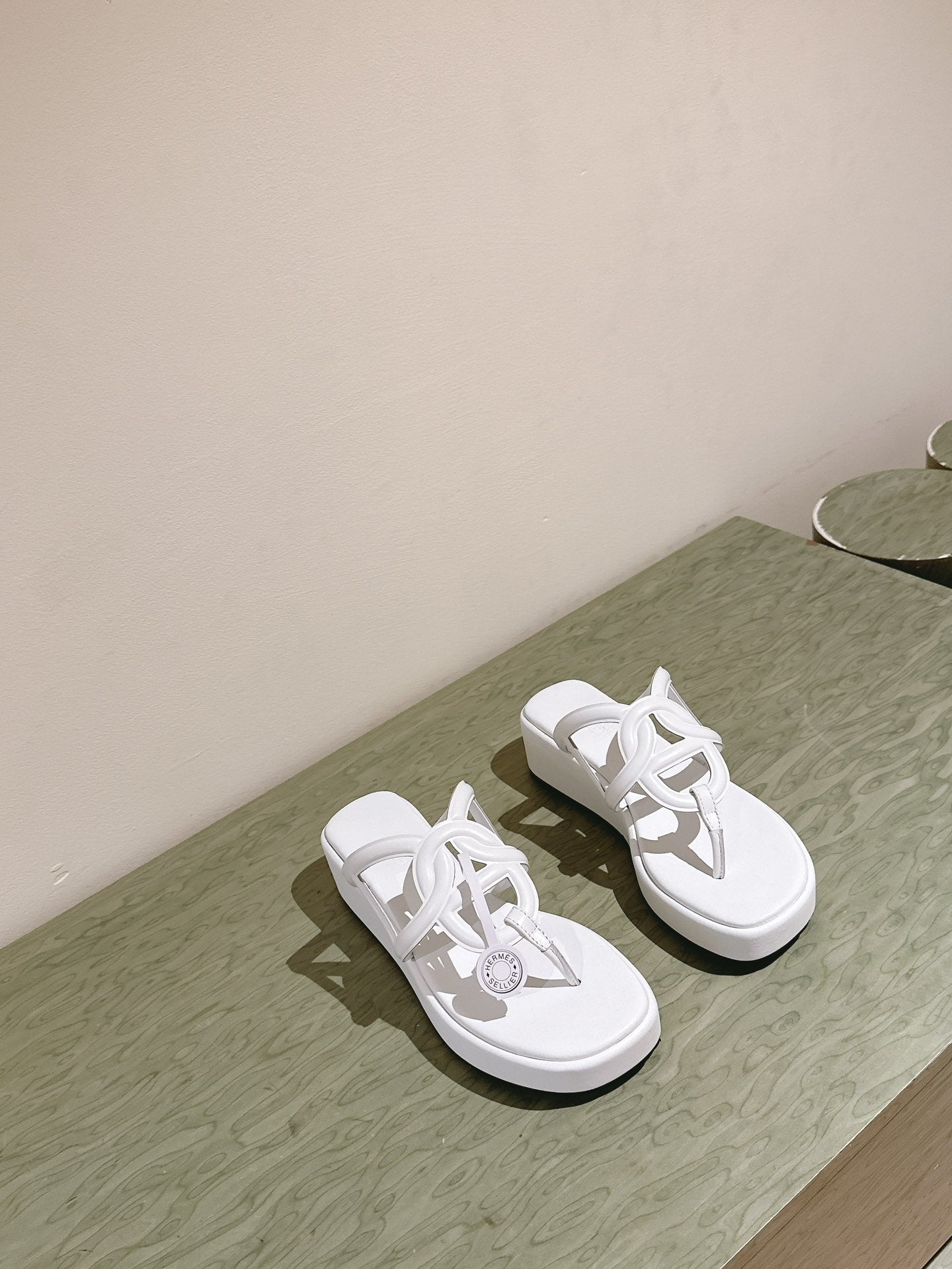 HM Gipsy Sandals 50mm White Sheepskin 484756