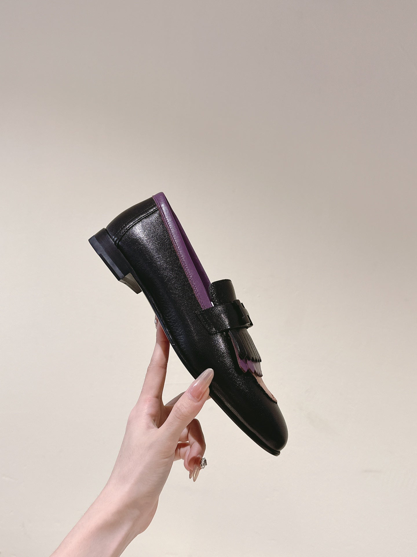HM Mocassins Royal Loafers Black Purple Sheepskin 445012