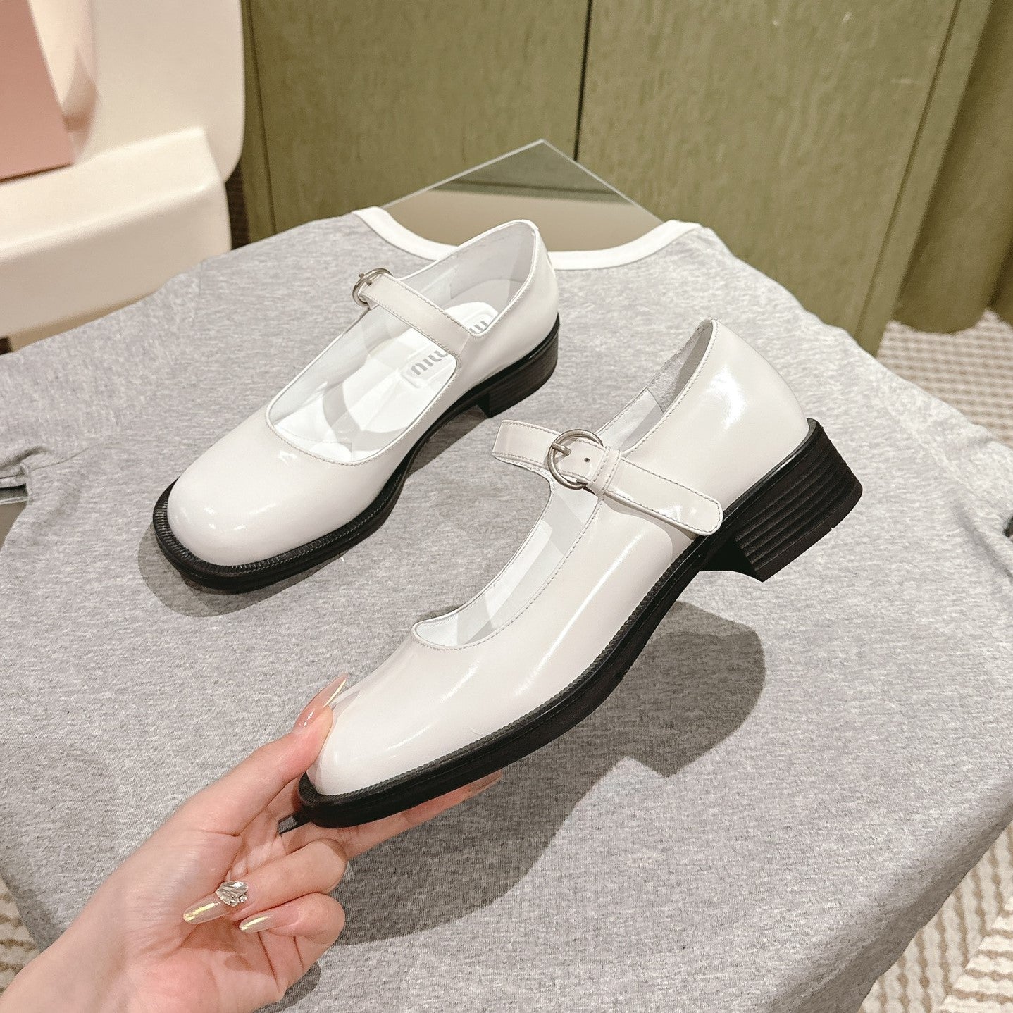 Miu Mary Jane Shoes White Patent Leather 445566
