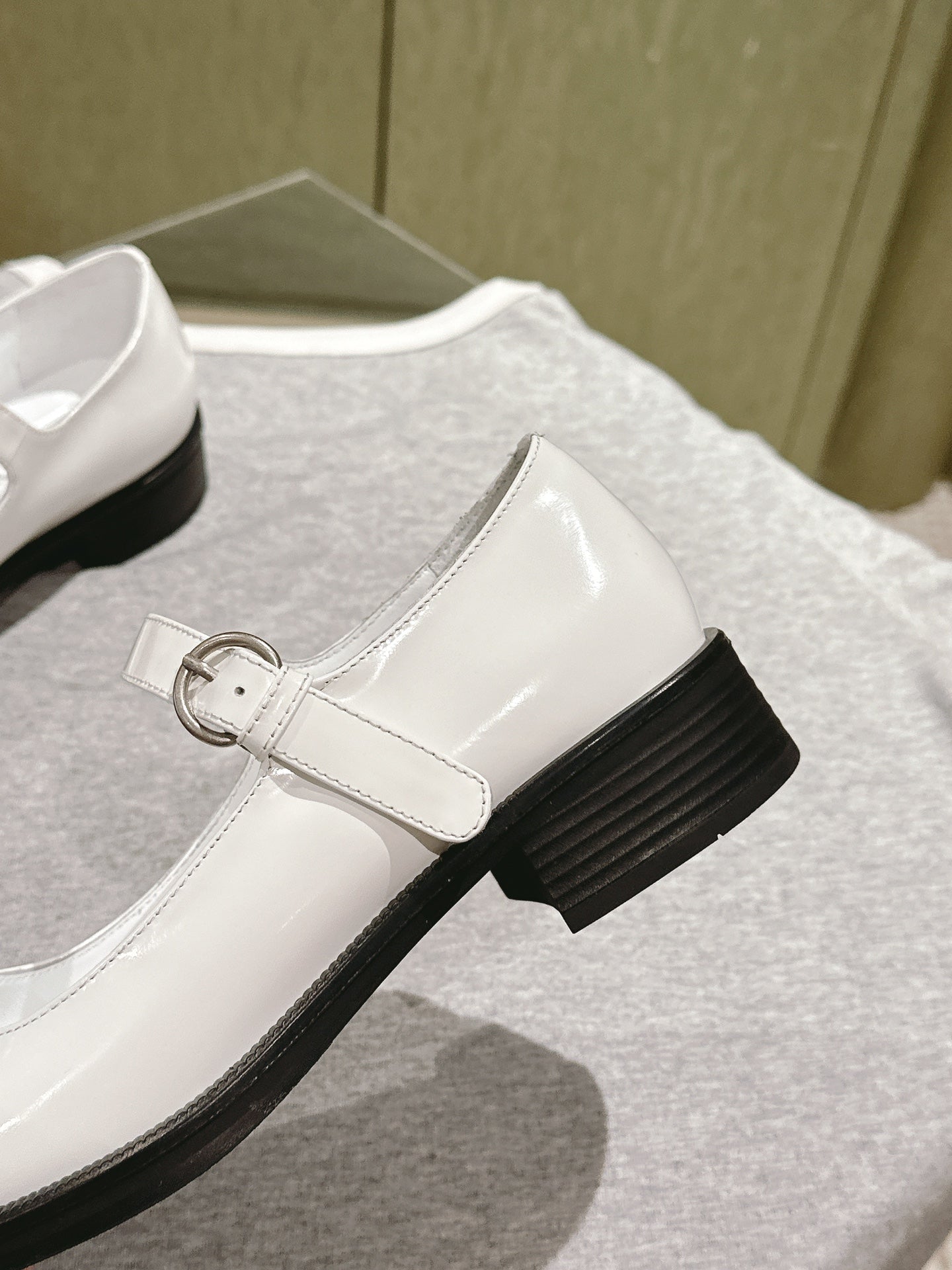 Miu Mary Jane Shoes White Patent Leather 445566