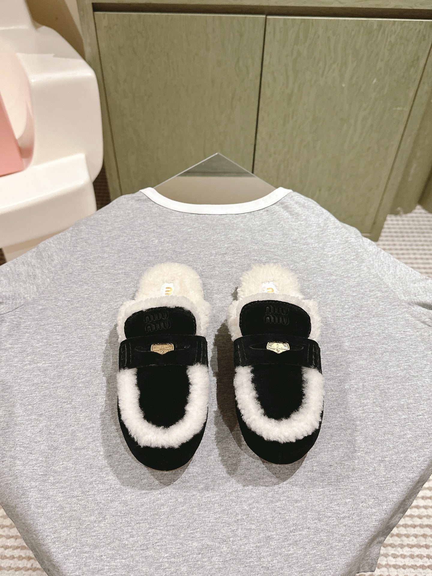 Miu Mule Half Fur Black Suede
