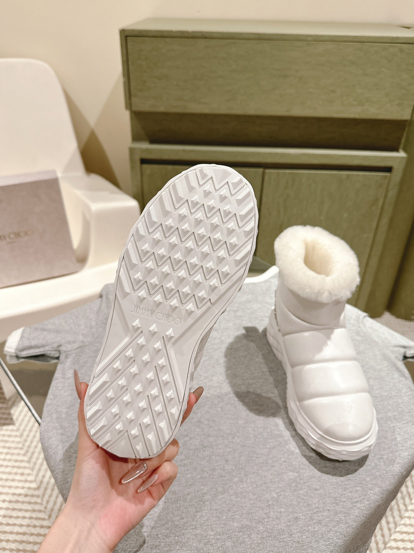 Jimmy Xan Toffee Ankle Boots with Crystals White Shearling Leather 533014